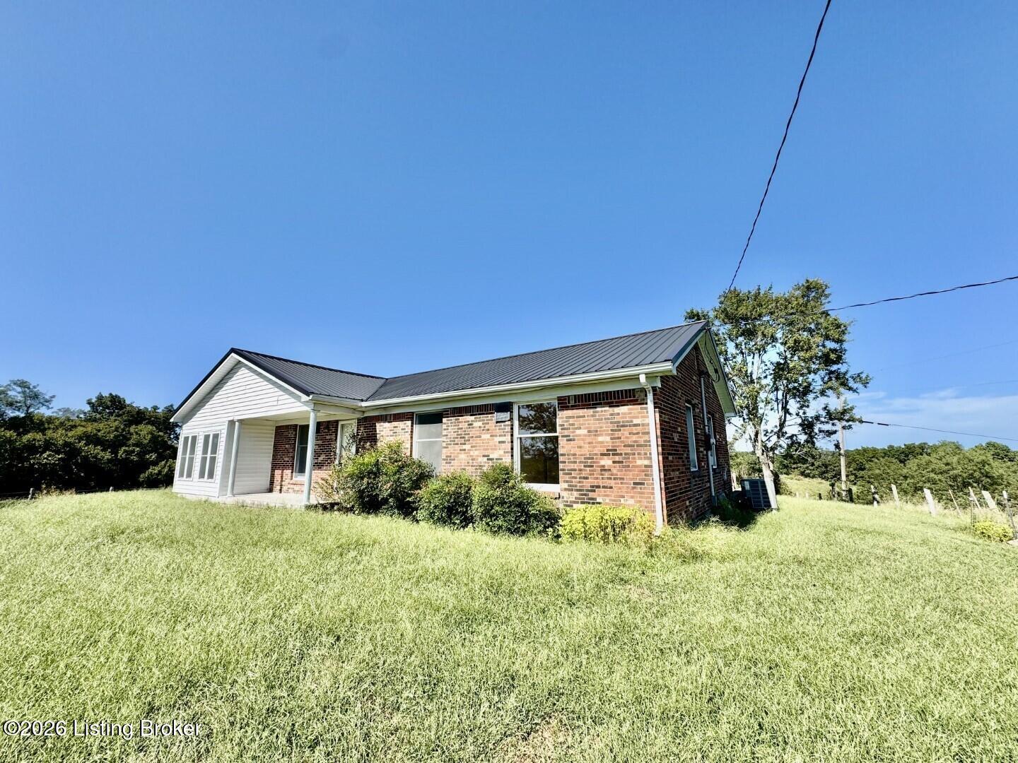 3390 Polin Rd Property Photo 19
