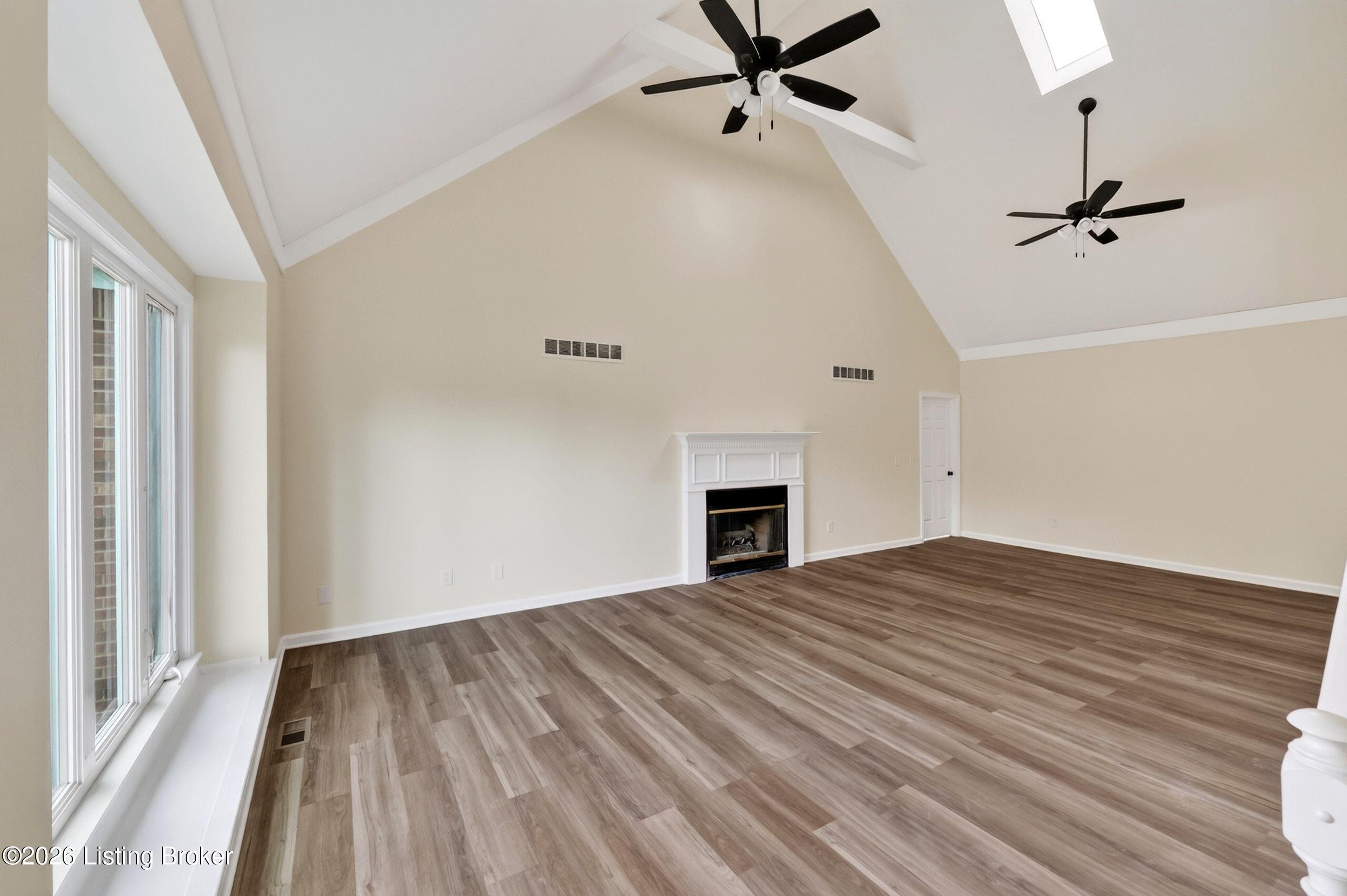 913 Brierly Hill Ct Property Photo 7