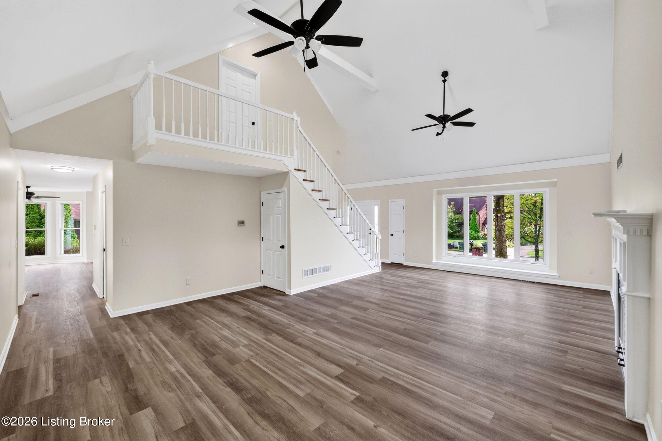 913 Brierly Hill Ct Property Photo 8