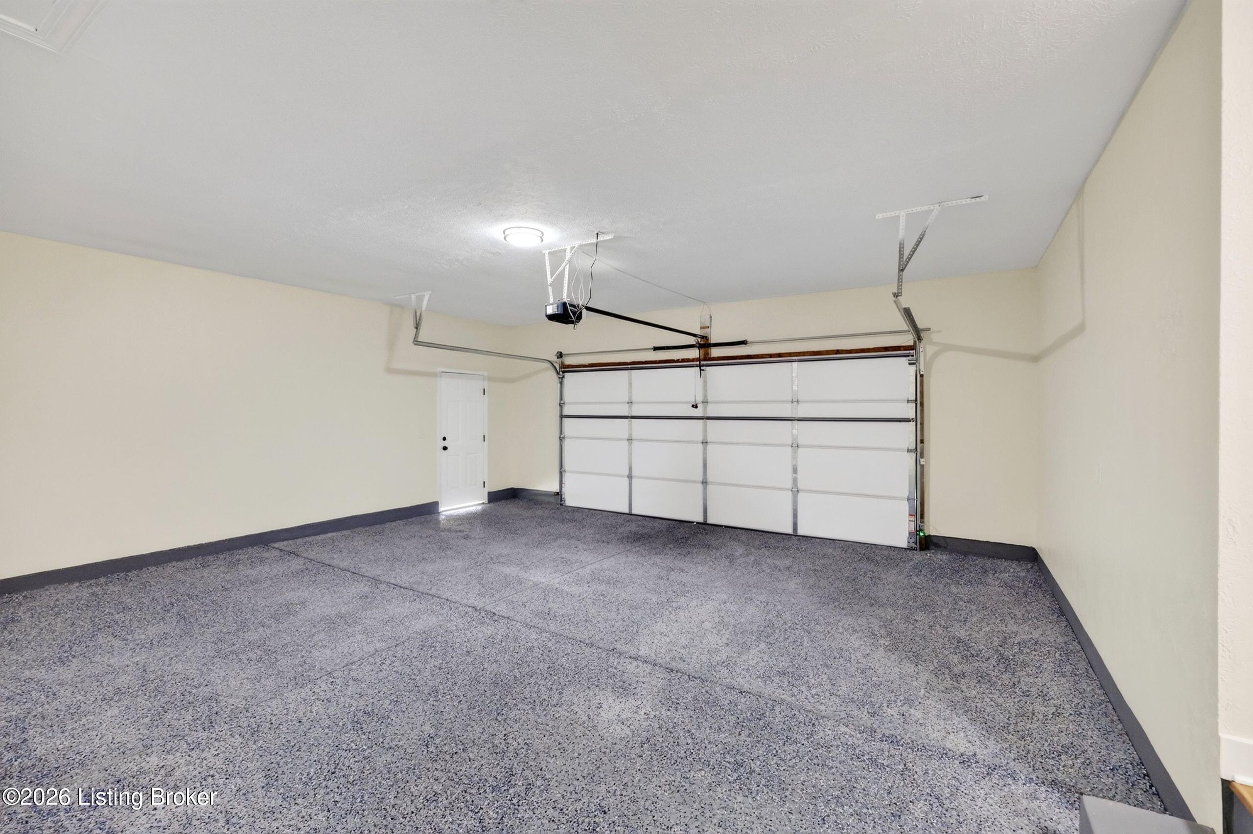 913 Brierly Hill Ct Property Photo 42