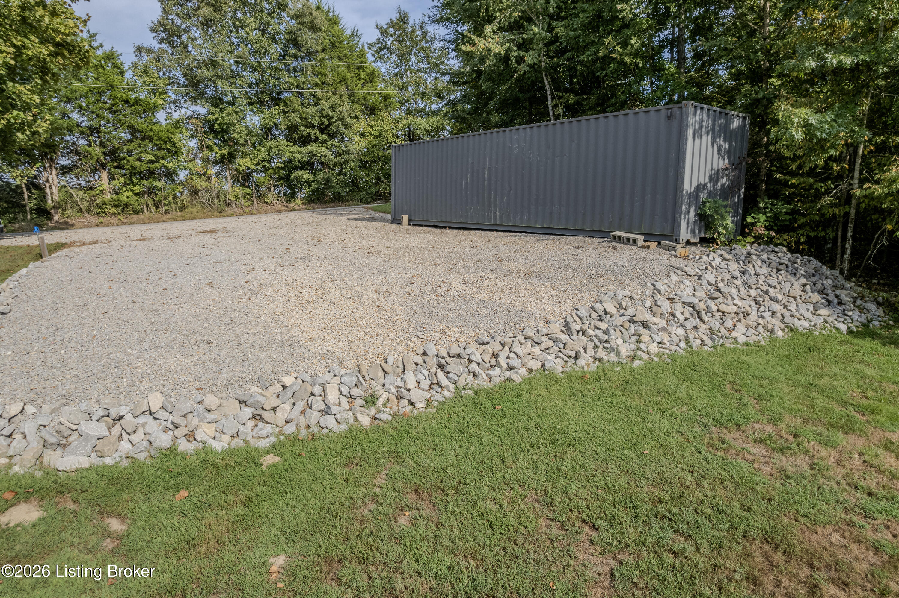 1287 Mercer Bend Rd Property Photo 3