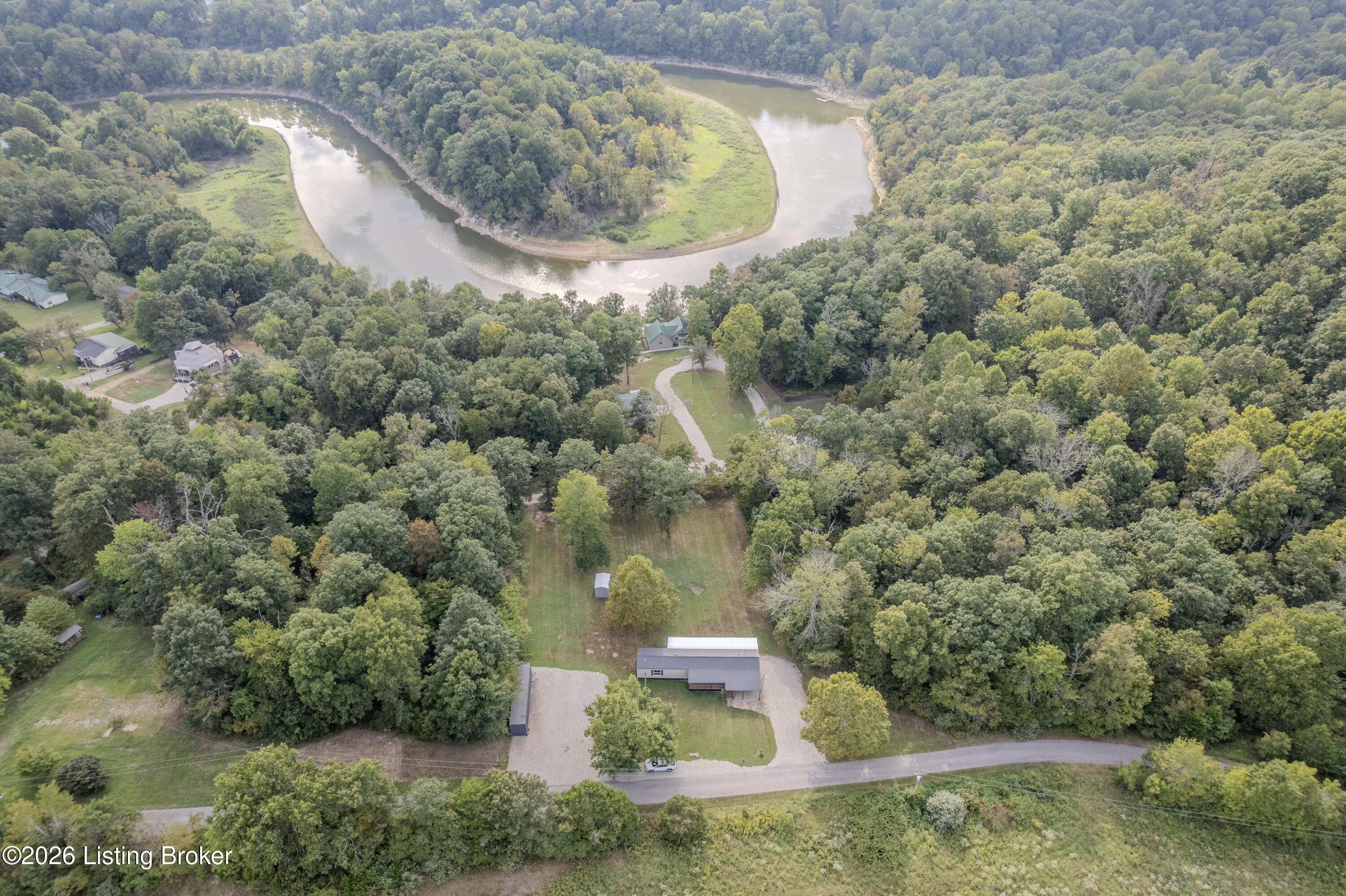 1287 Mercer Bend Rd Property Photo 4