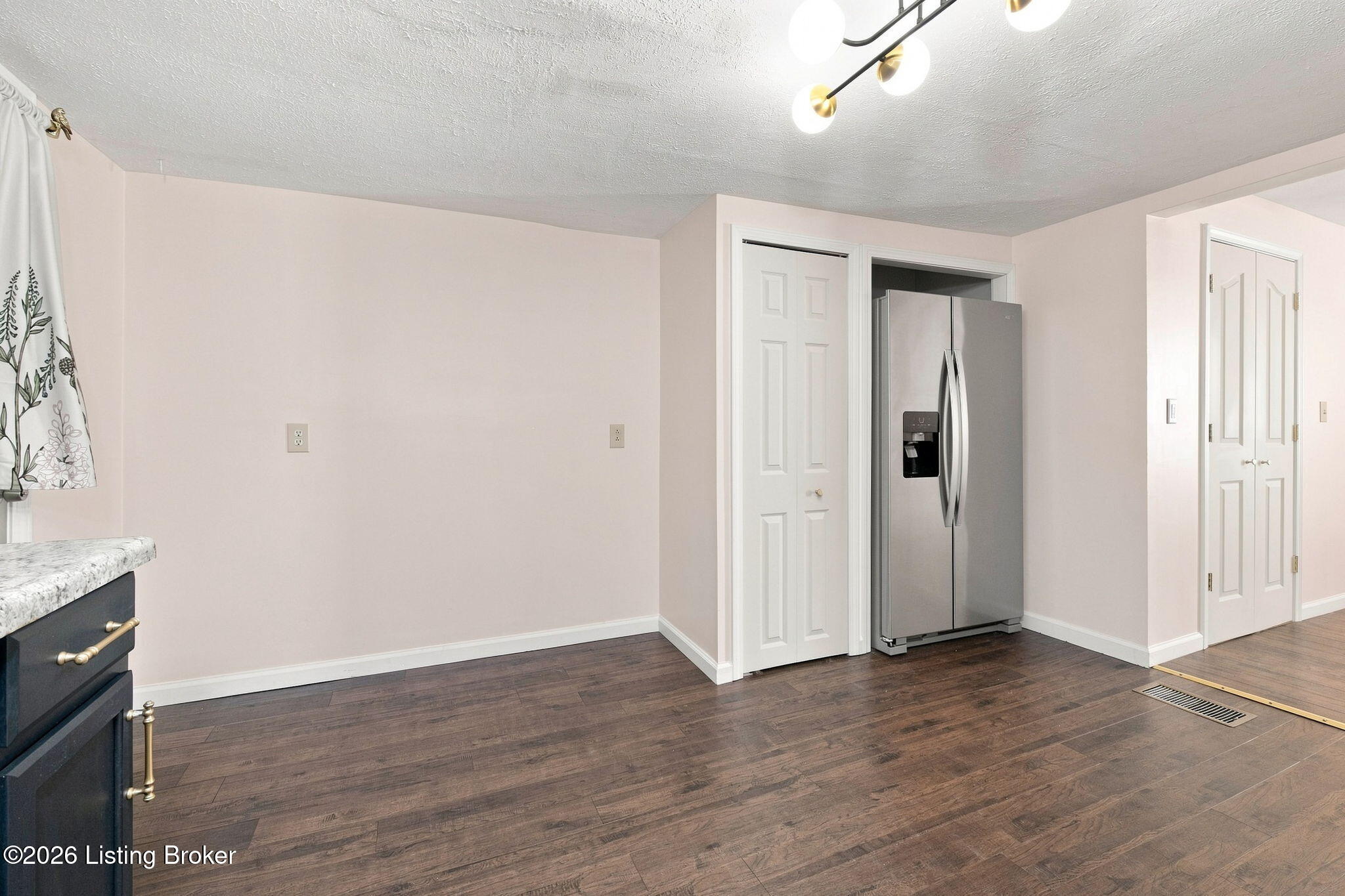 1129 Mulberry St Property Photo 25
