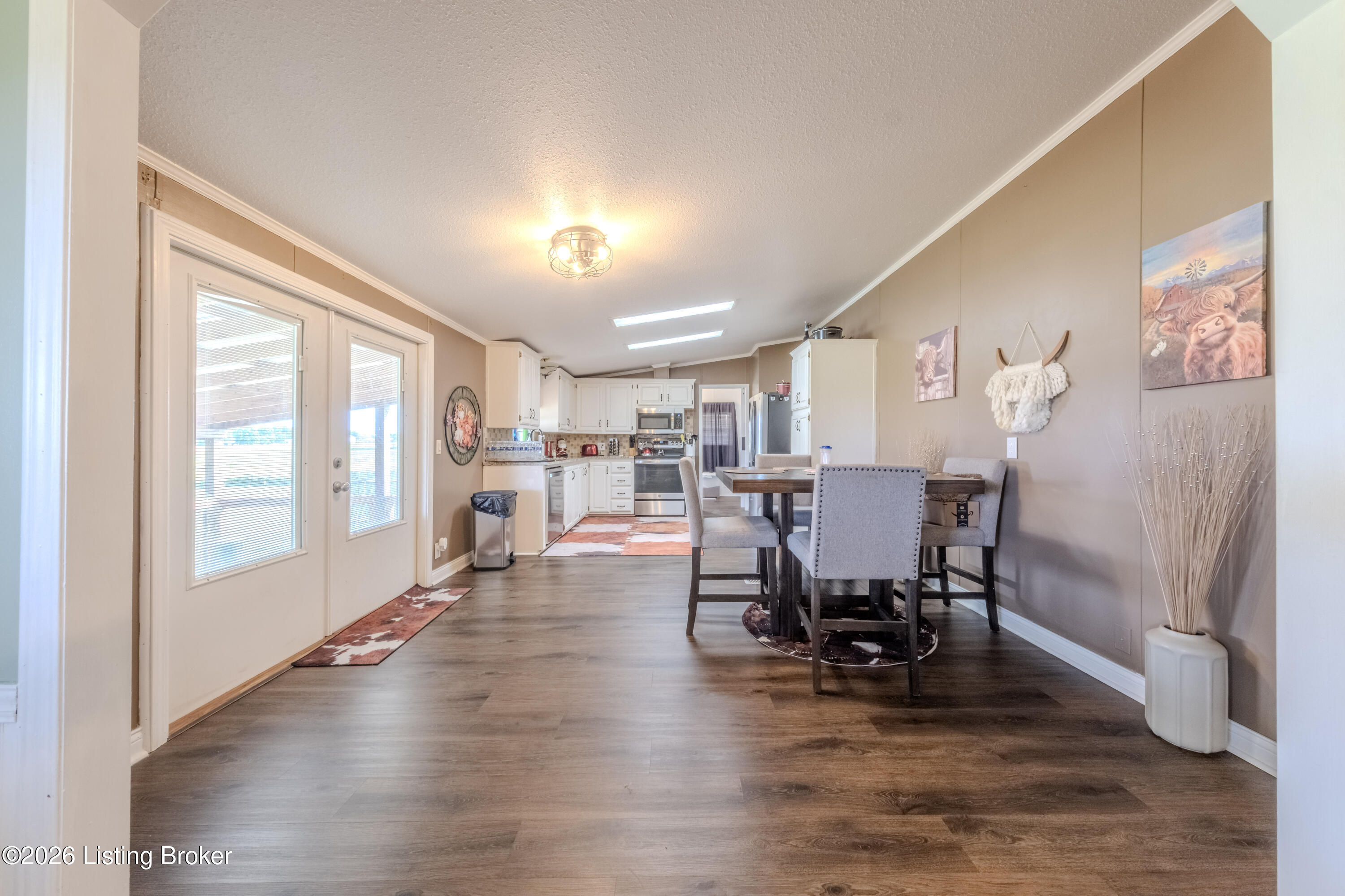 3459 S Highway 259 Property Photo 16