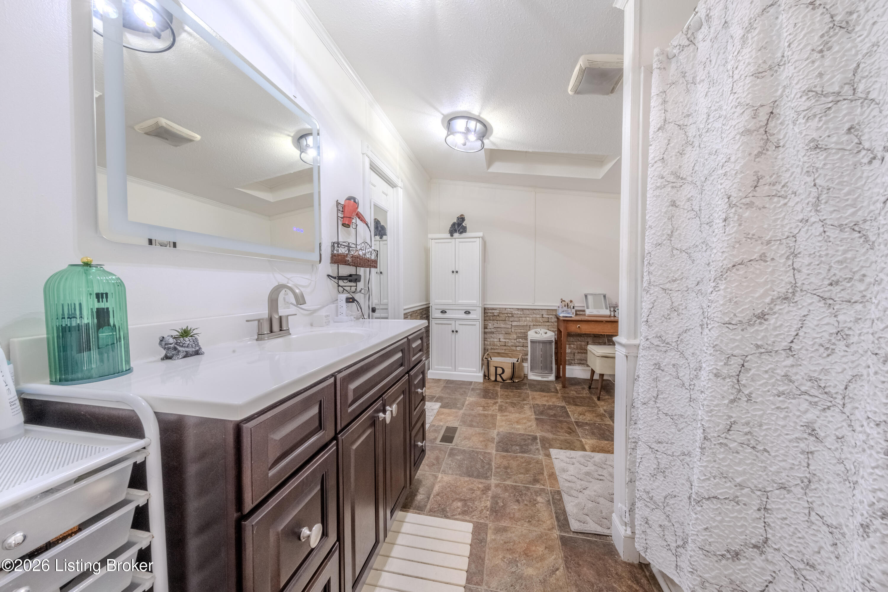 3459 S Highway 259 Property Photo 32