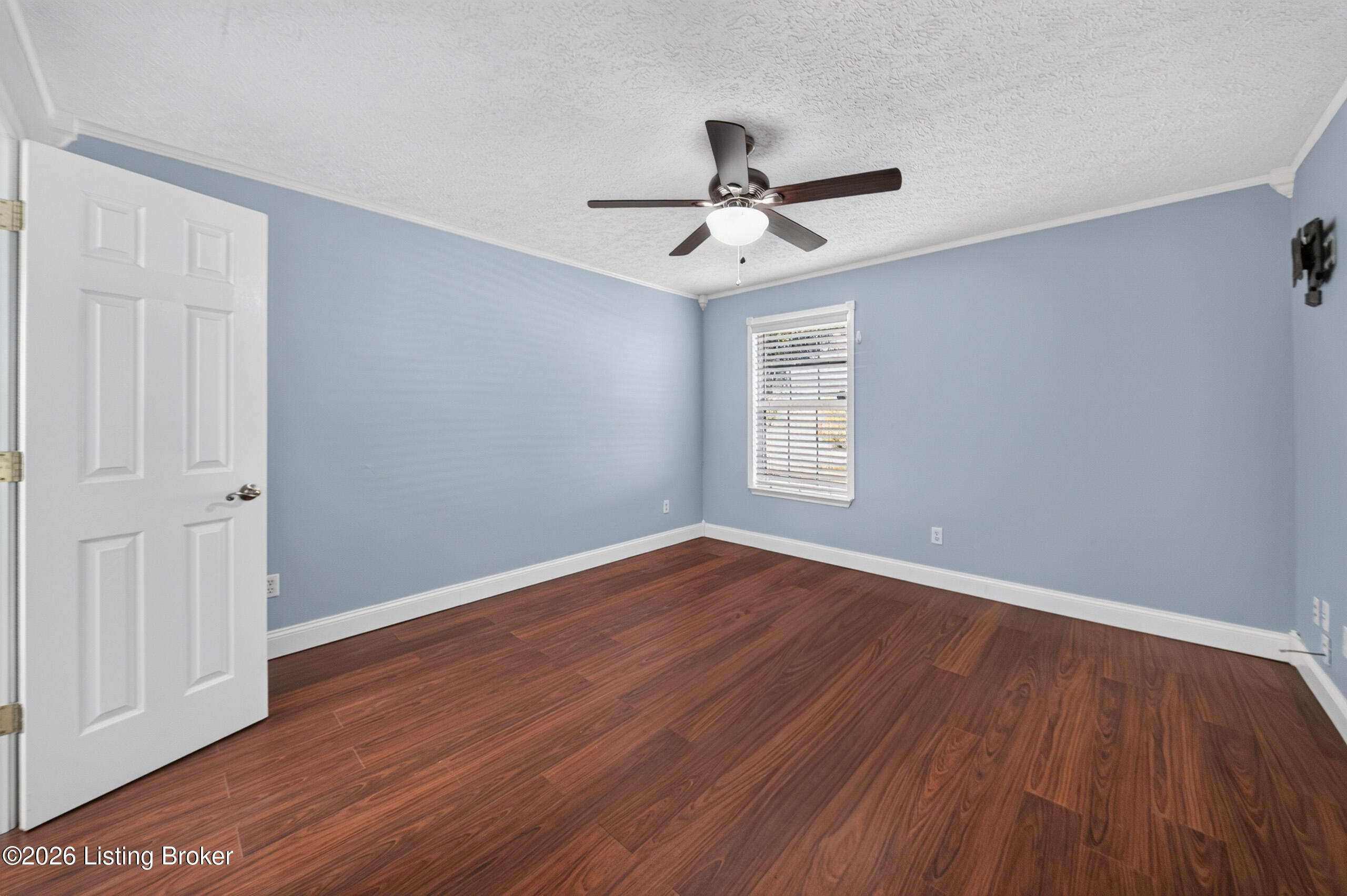 200 Scarlet Ave Property Photo 12