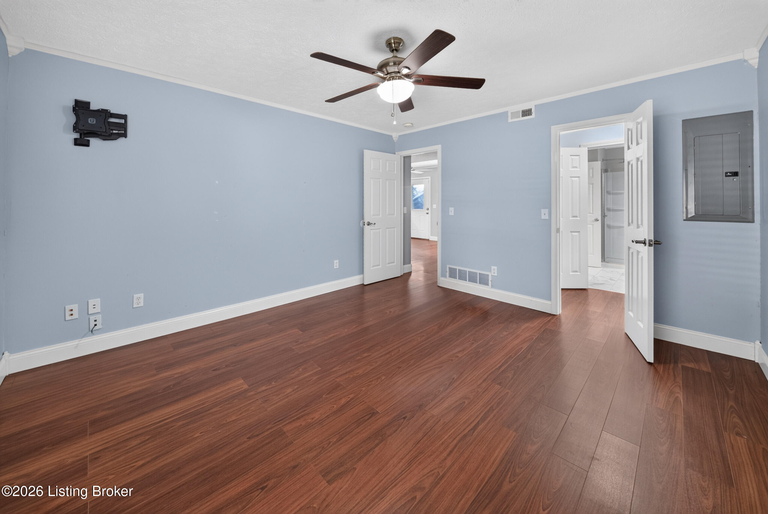 200 Scarlet Ave Property Photo 13