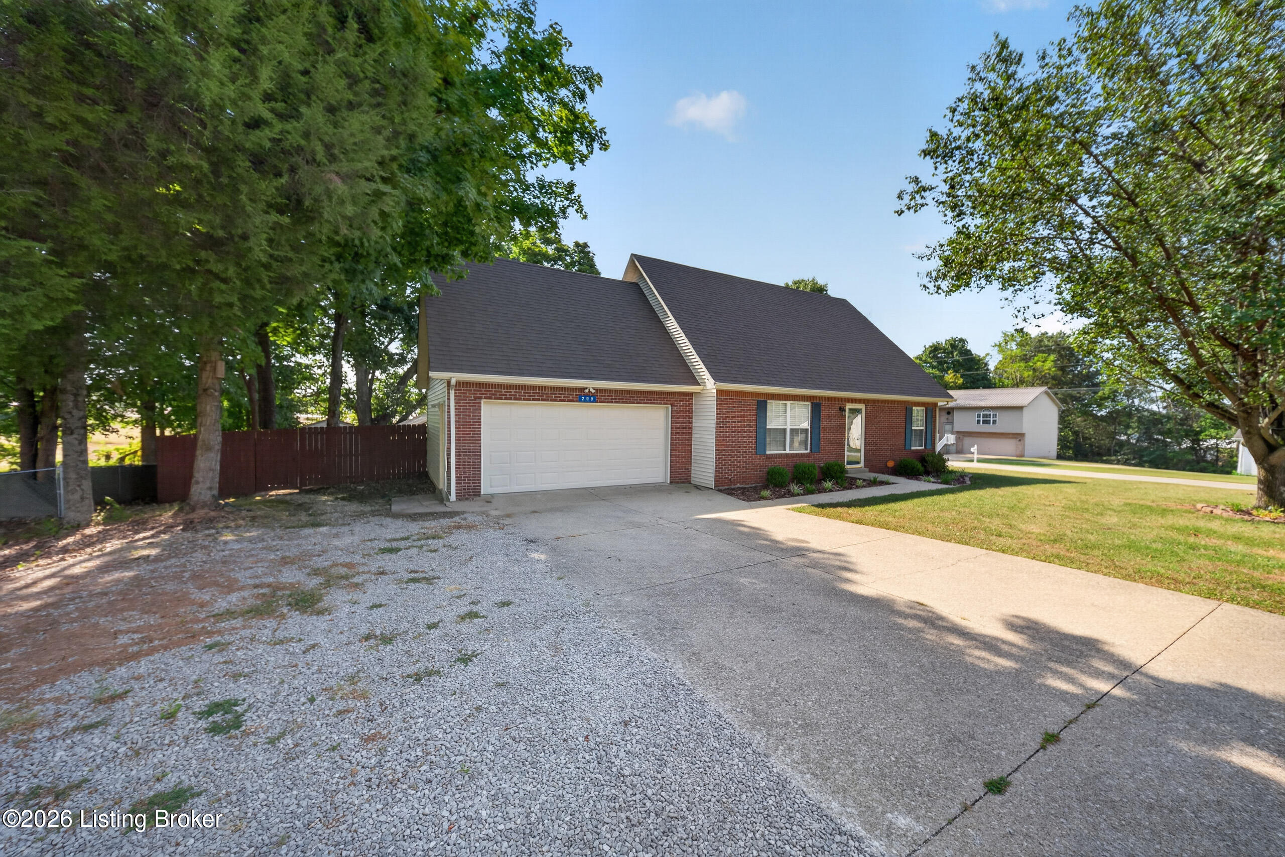 200 Scarlet Ave Property Photo 35