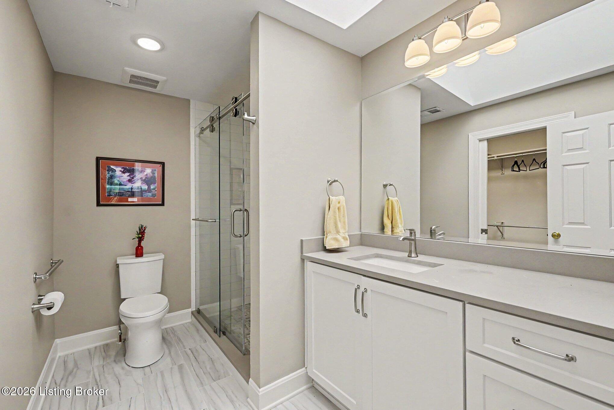 7016 Breakwater Pl Property Photo 25