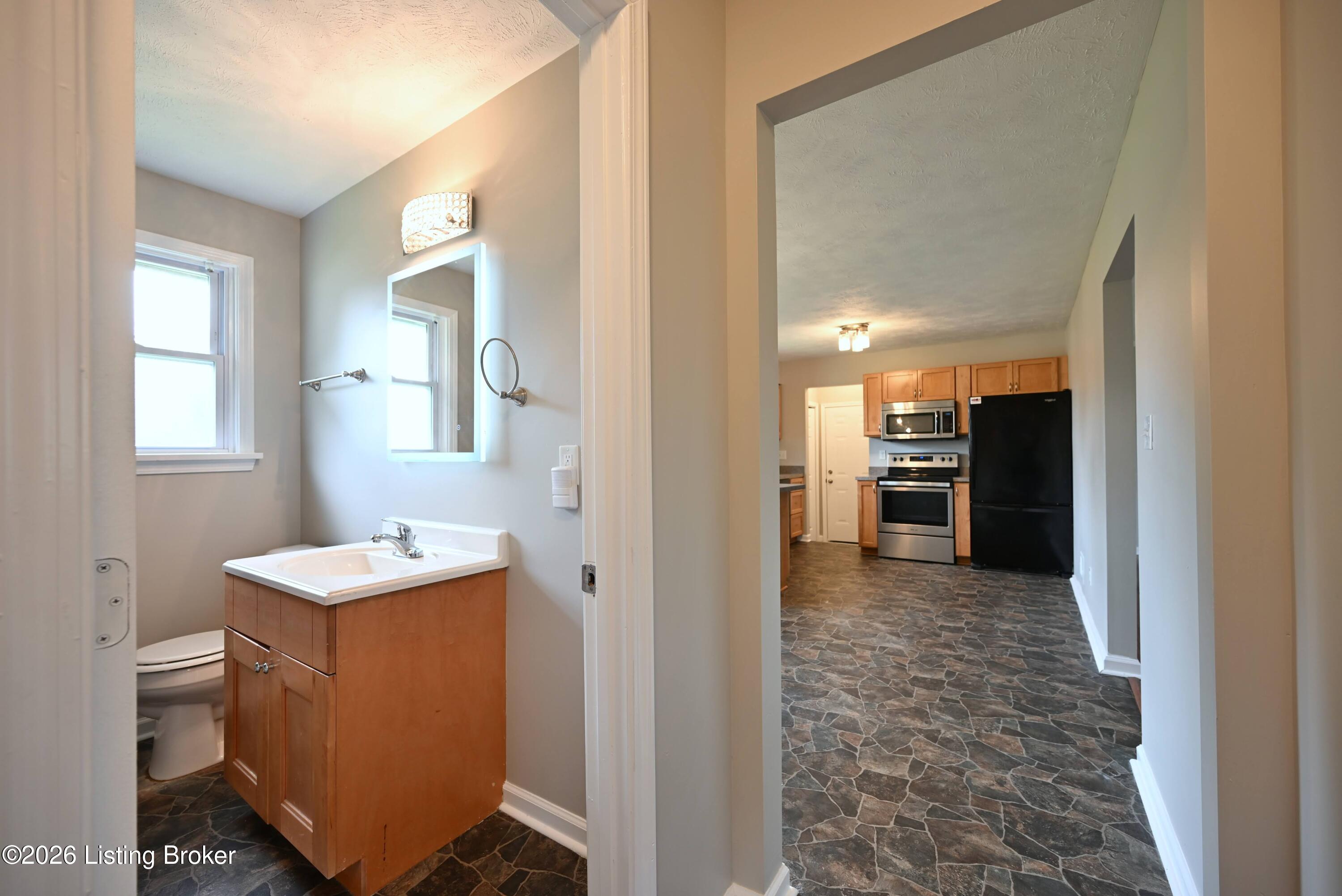 2324 Farnsley Rd Property Photo 19