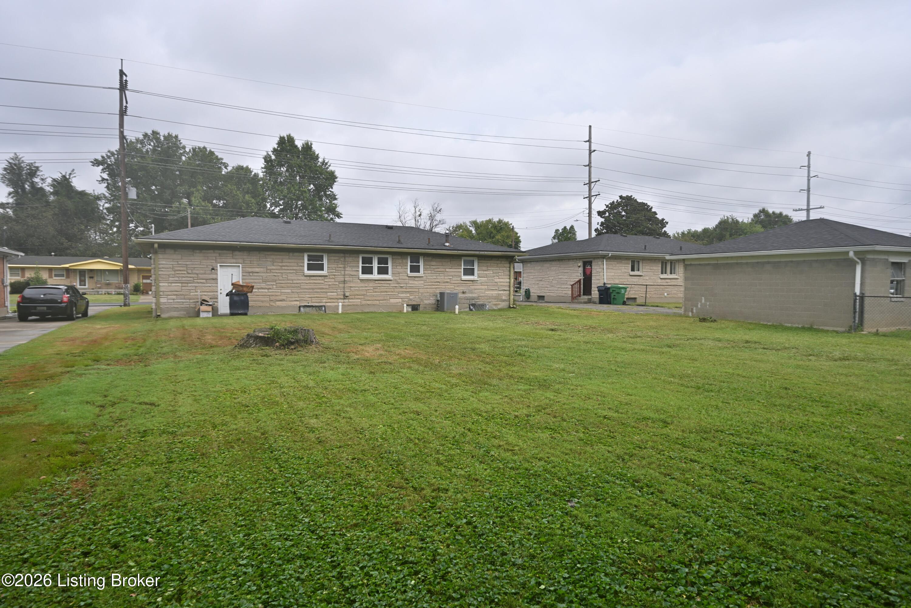 2324 Farnsley Rd Property Photo 42
