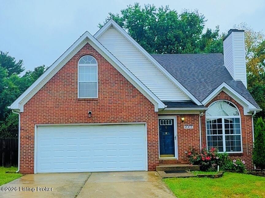 223 Woodfield Cir Property Photo 1