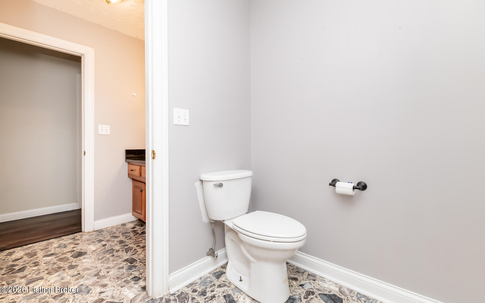 92 Venetia Dr Property Photo 21