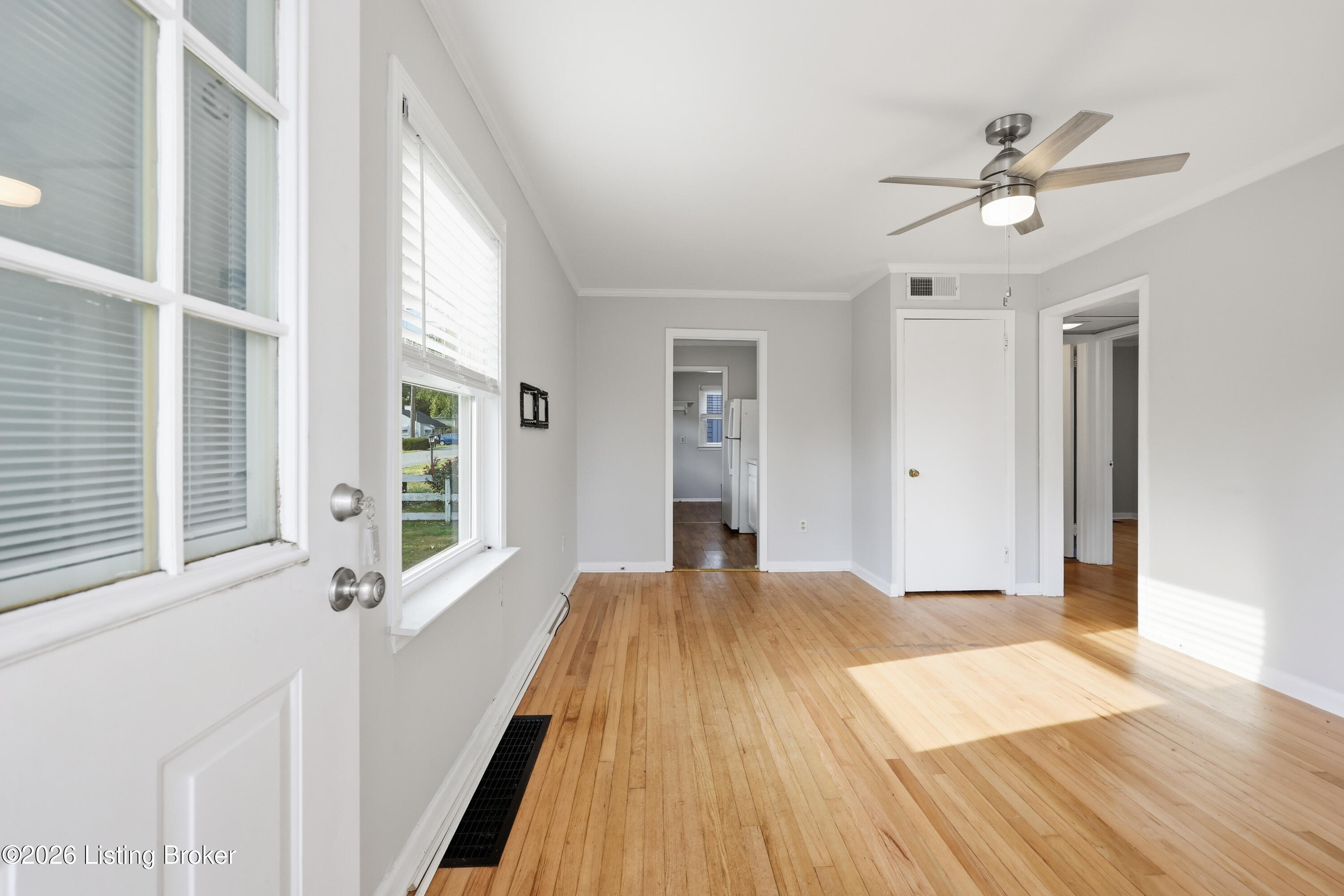 148 Eastview Cir Property Photo 7