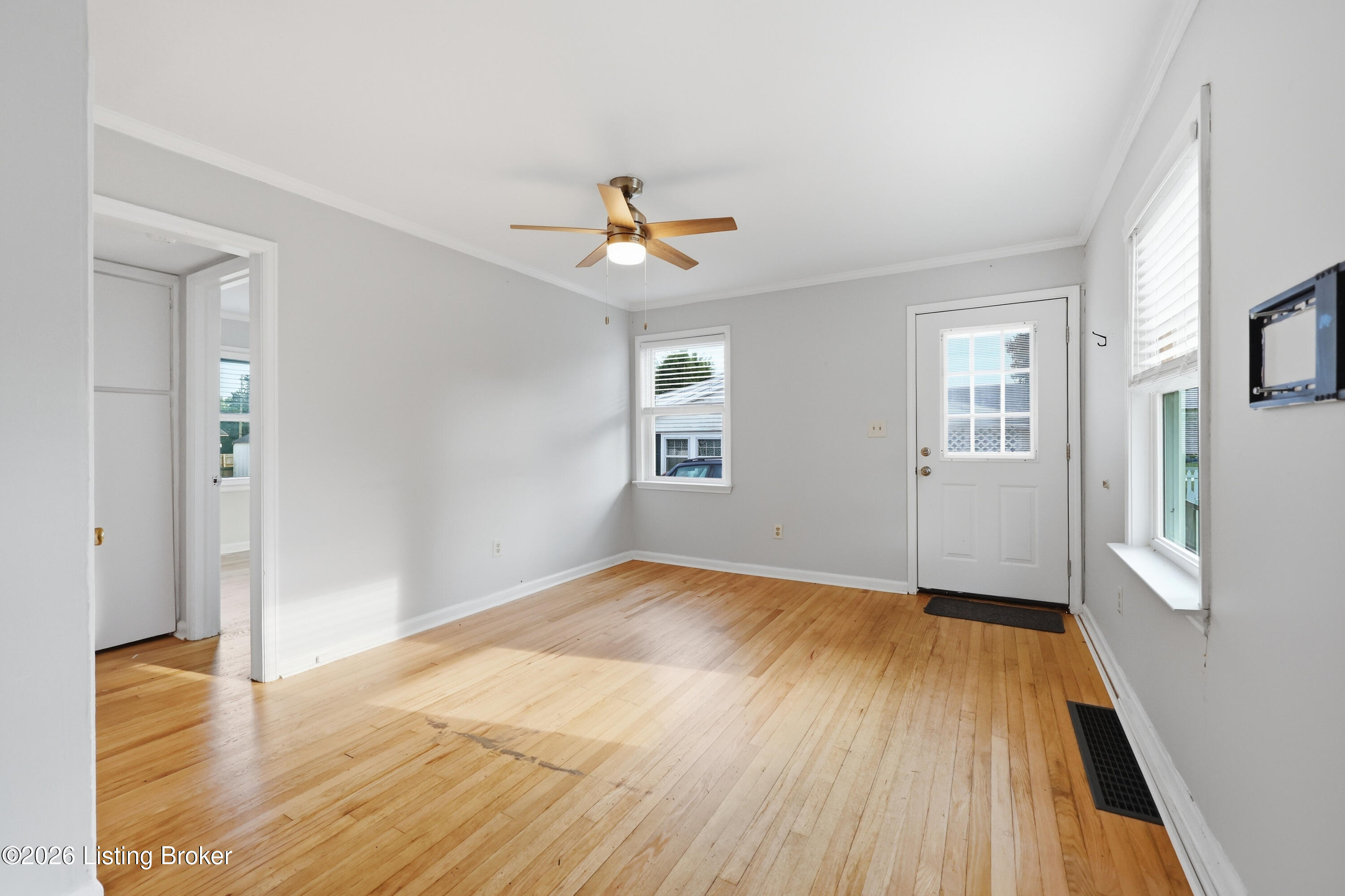 148 Eastview Cir Property Photo 10