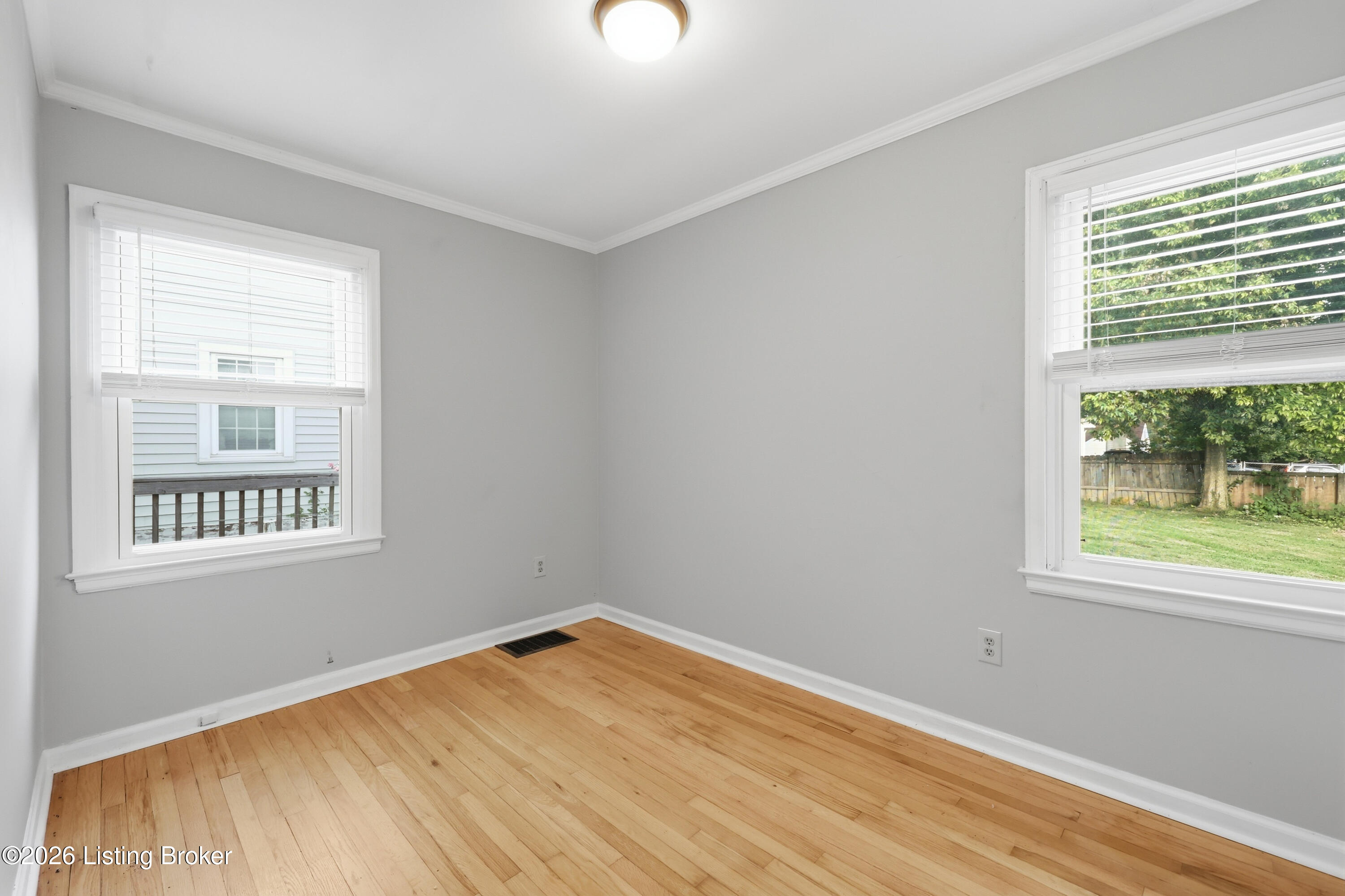 148 Eastview Cir Property Photo 14
