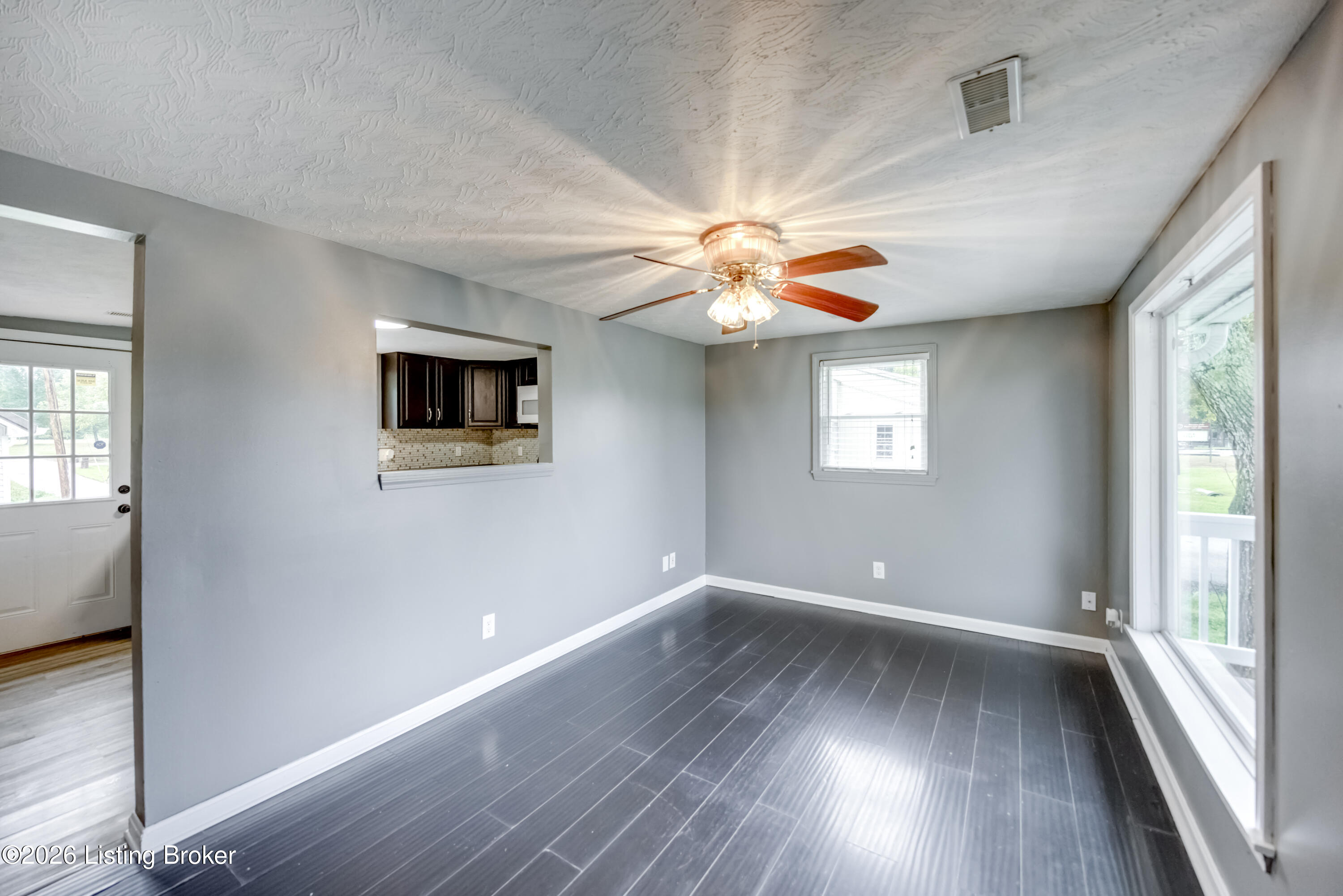 2787 Ky-44 Property Photo 9