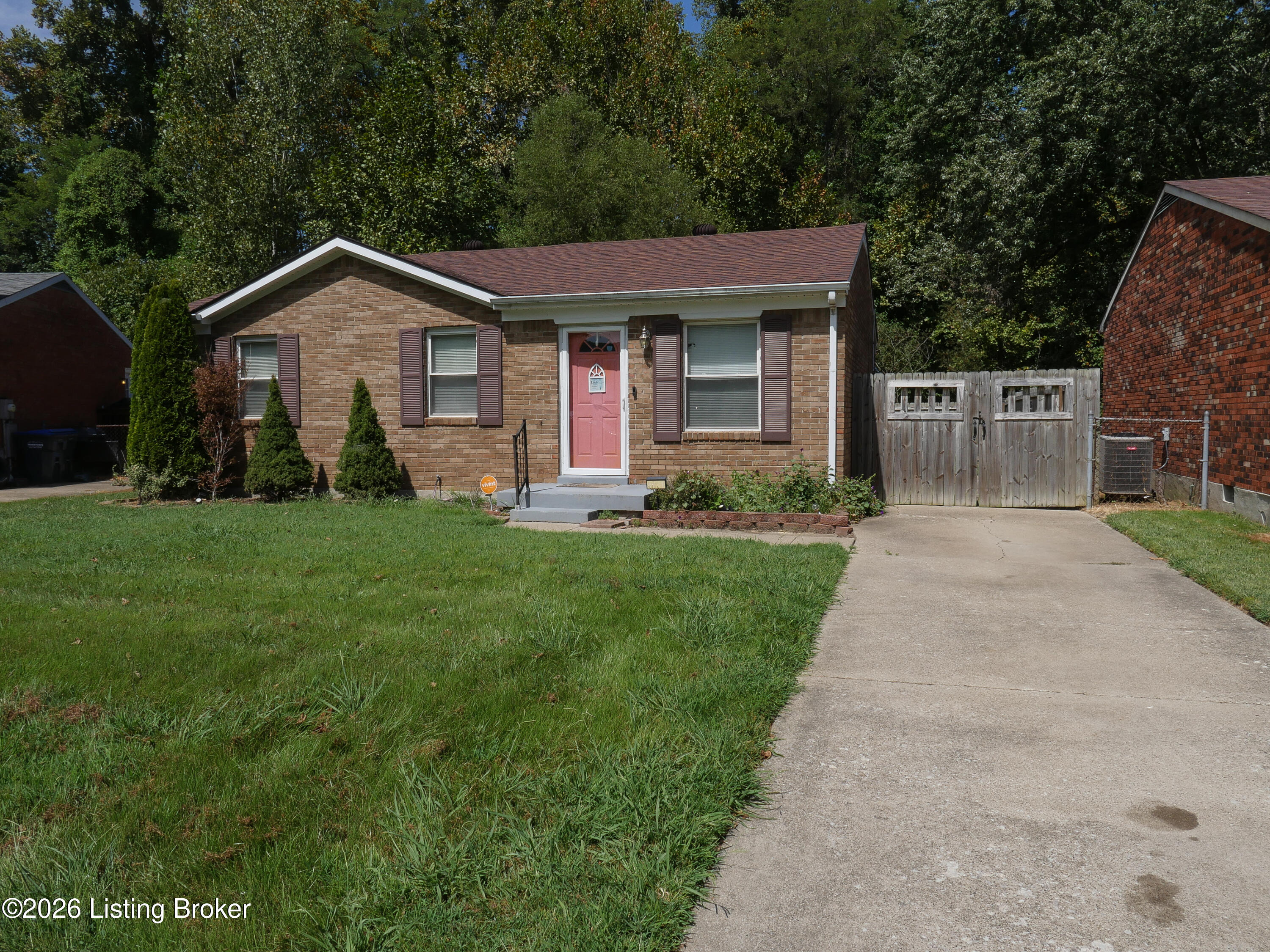 4701 Frel Rd Property Photo 2