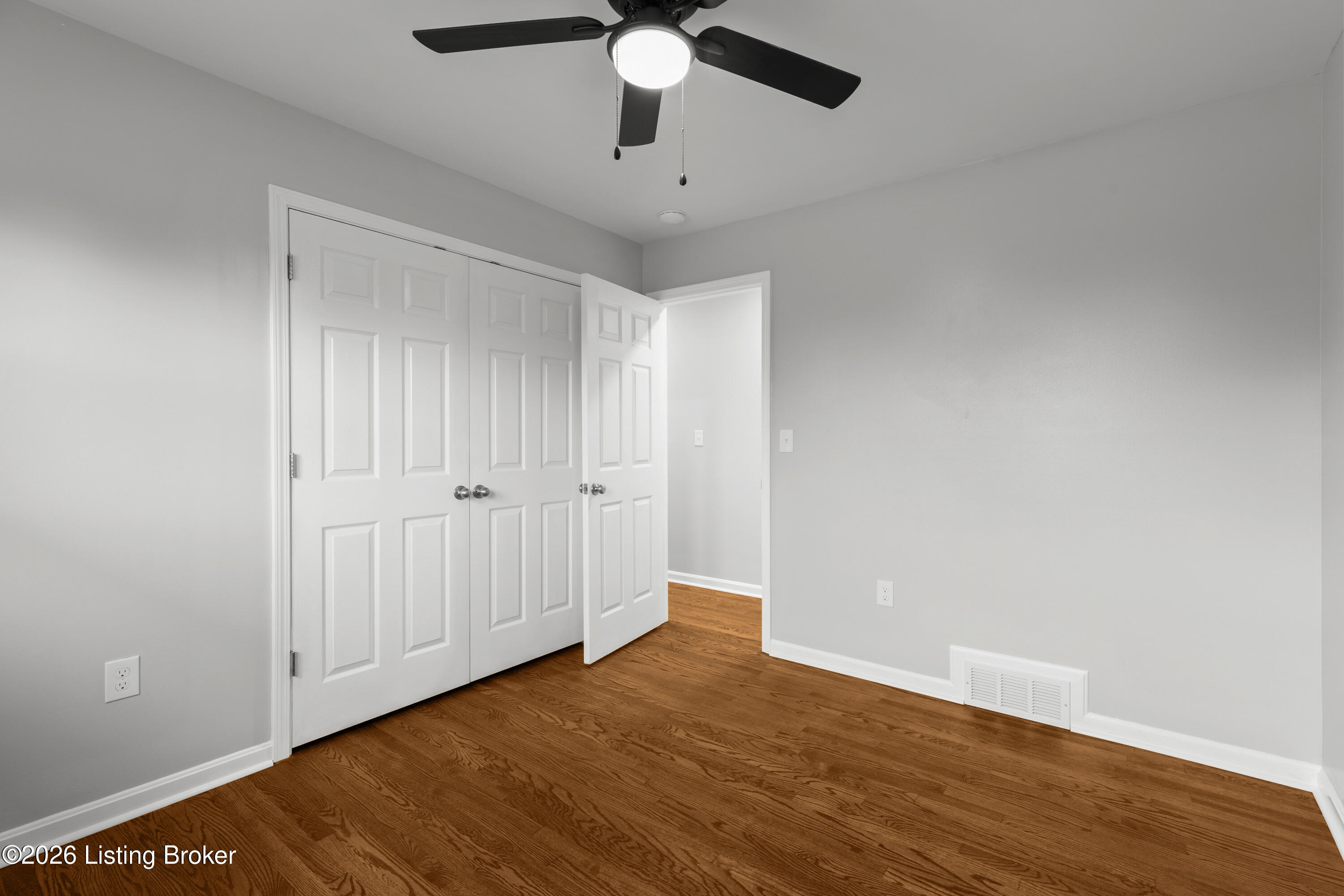 1402 Cloverhills Dr Property Photo 17