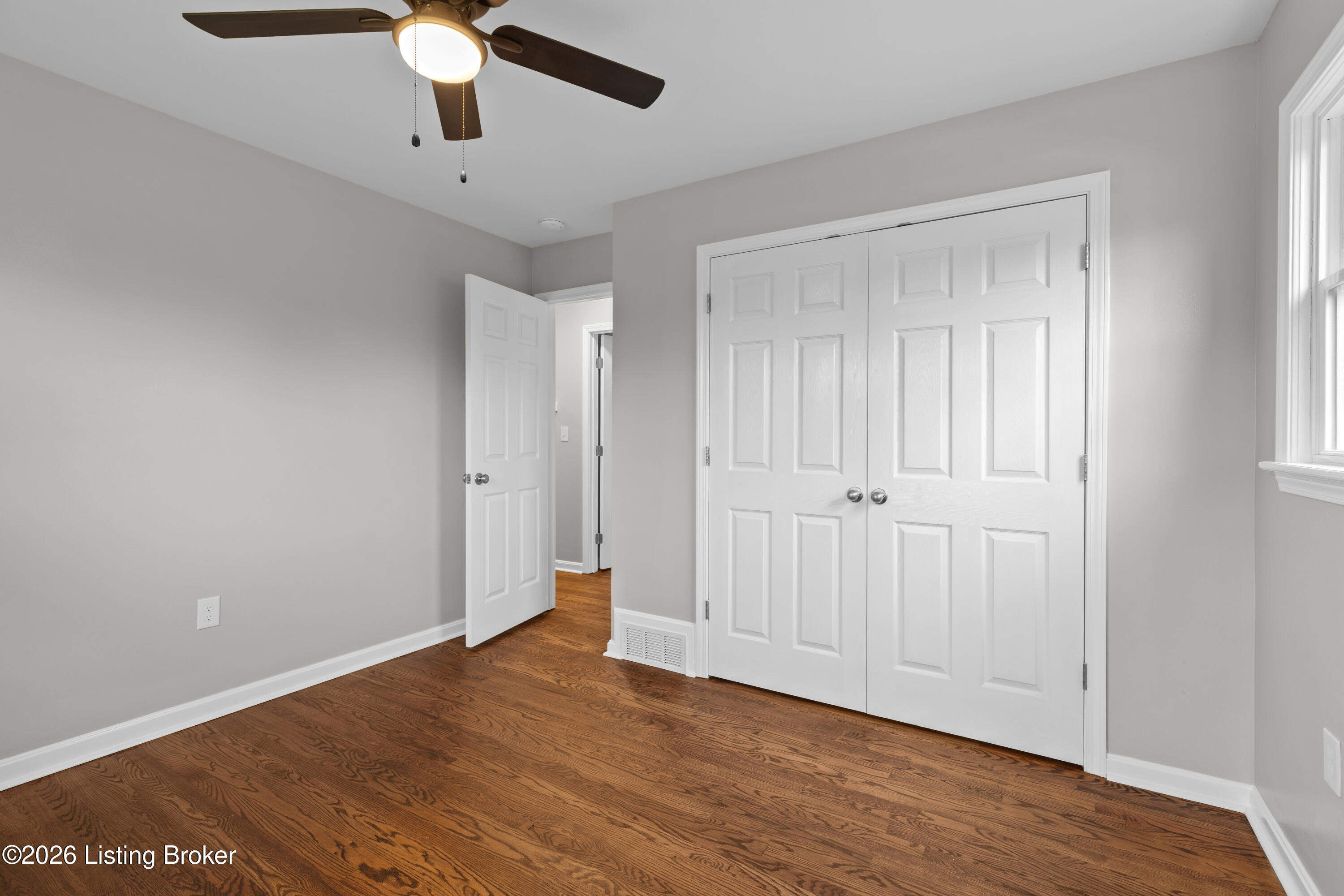 1402 Cloverhills Dr Property Photo 21
