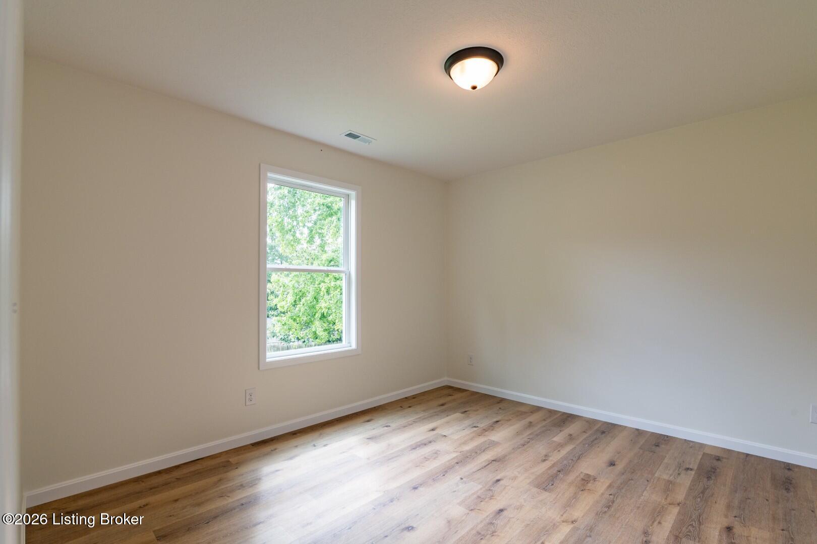 114 E Main St Property Photo 37