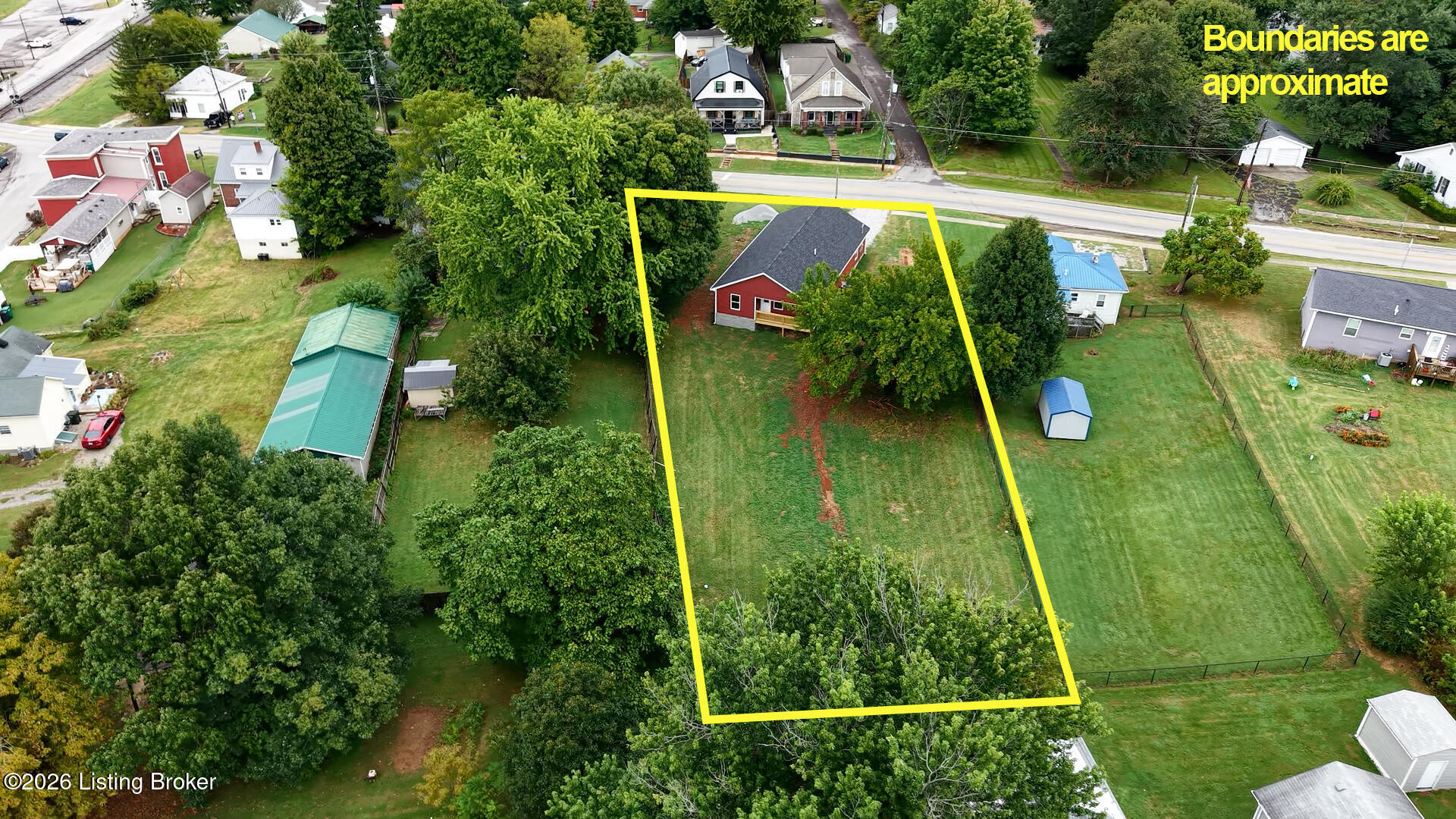 114 E Main St Property Photo 41