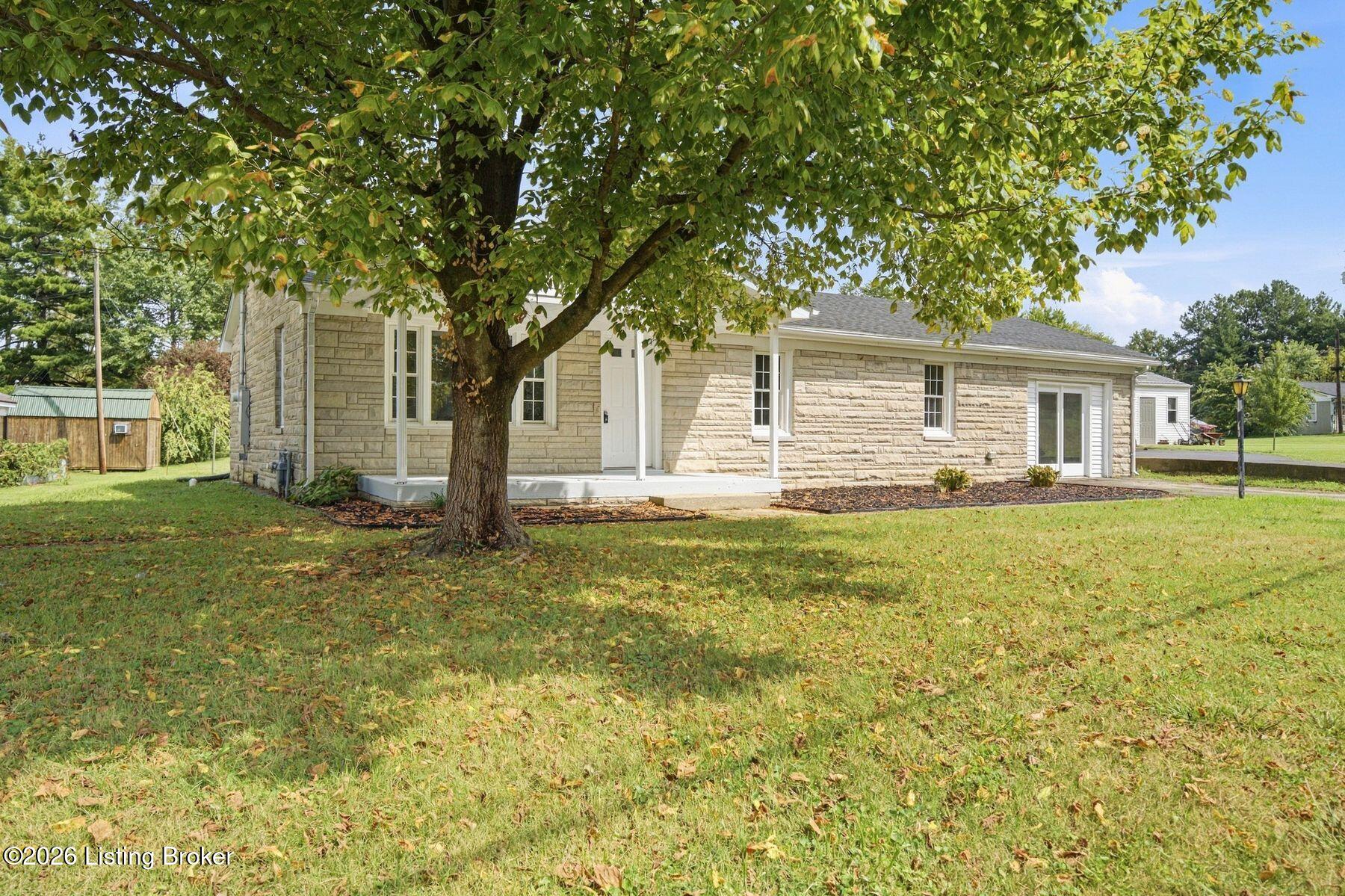 203 Leitchfield Rd Property Photo 3