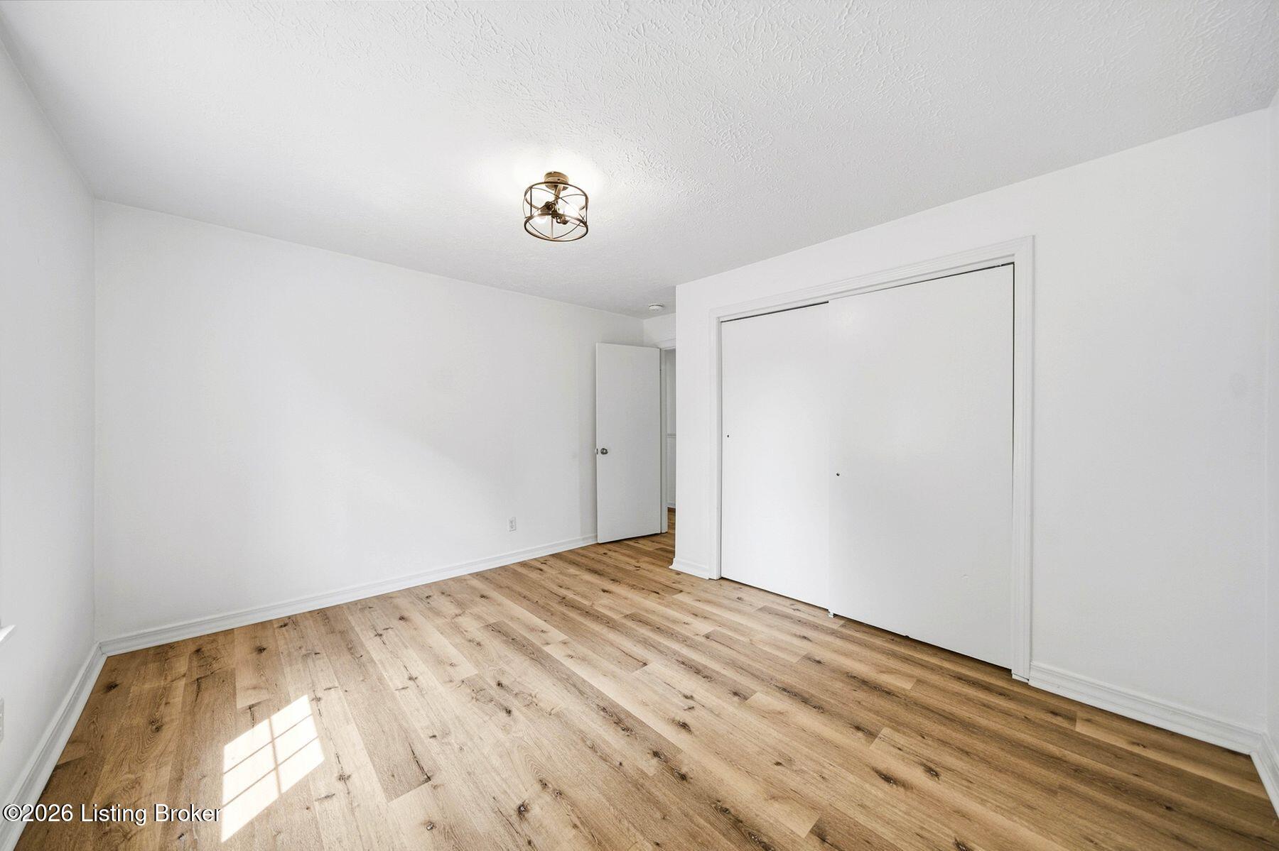 203 Leitchfield Rd Property Photo 16