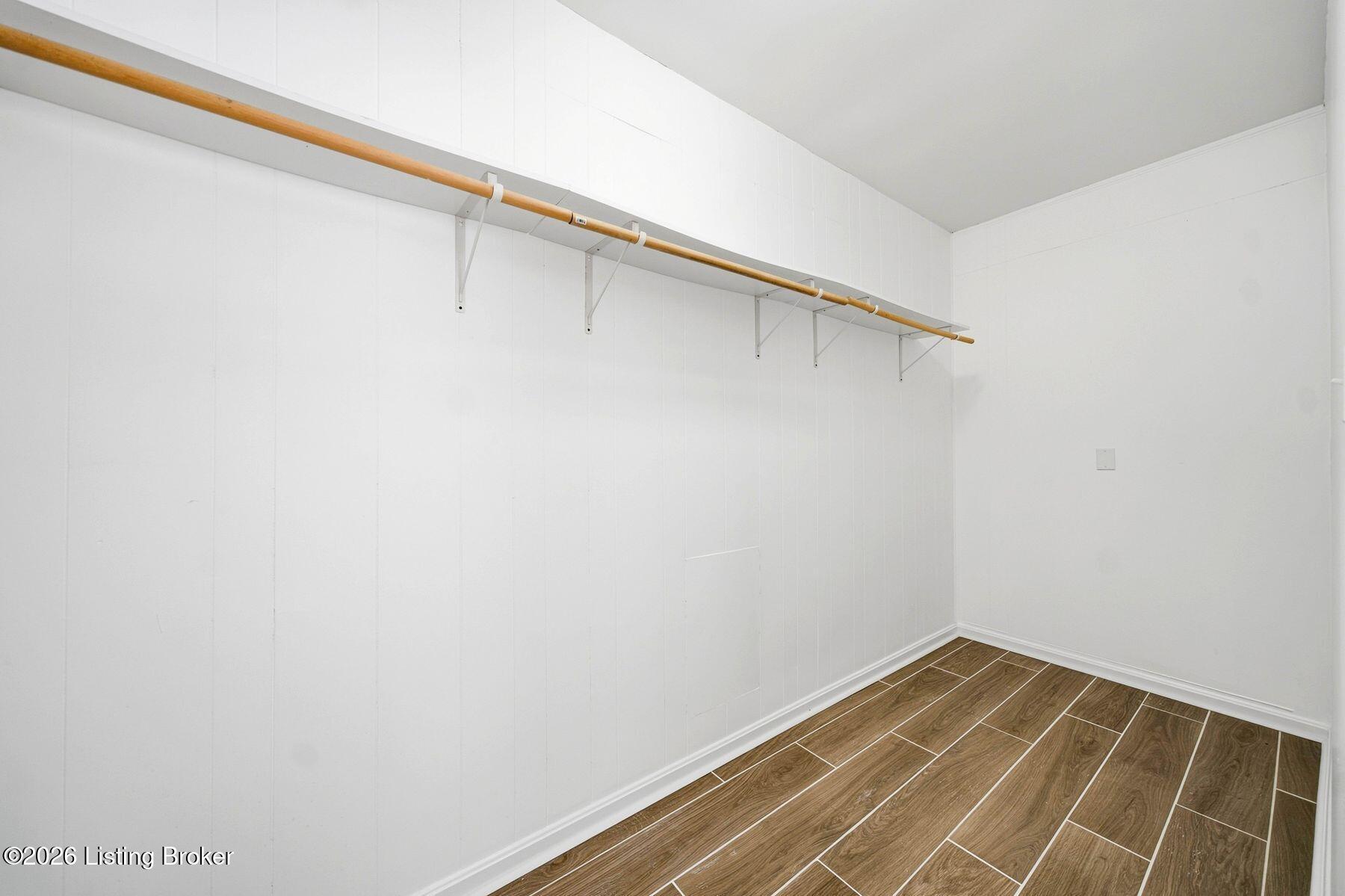 203 Leitchfield Rd Property Photo 35