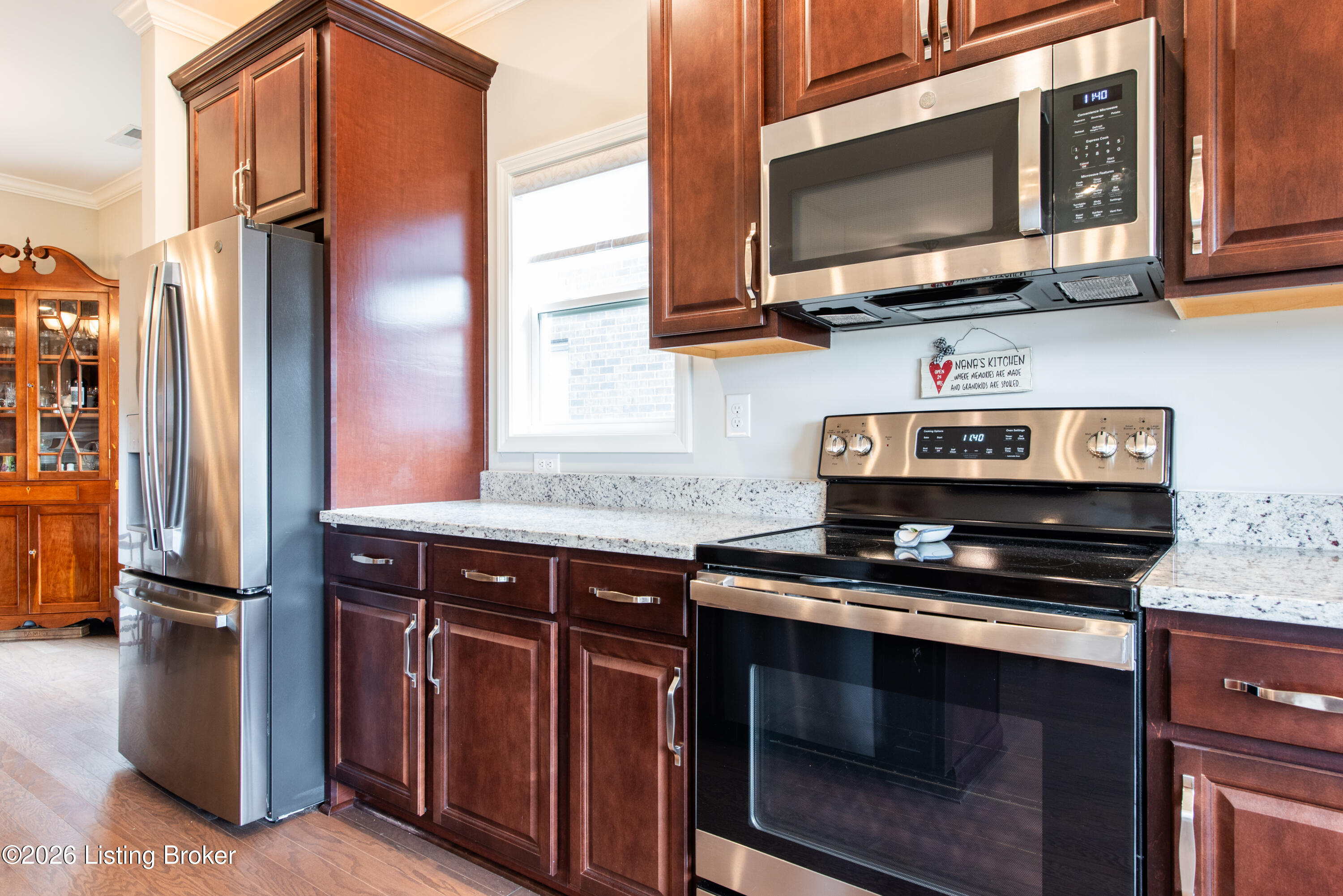 14114 Harkaway Ave Property Photo 9