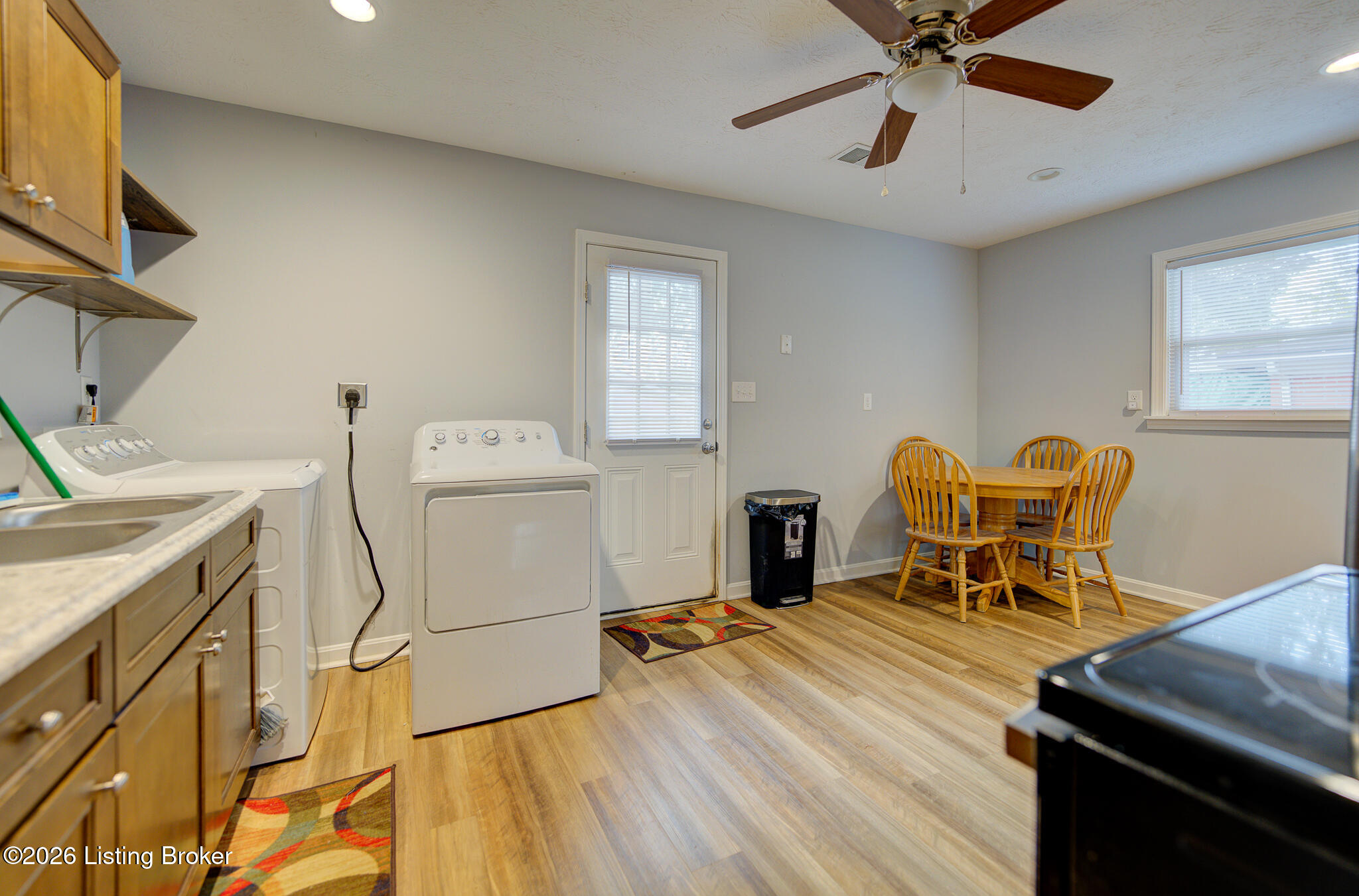 6114 Cooper Chapel Rd Property Photo 17
