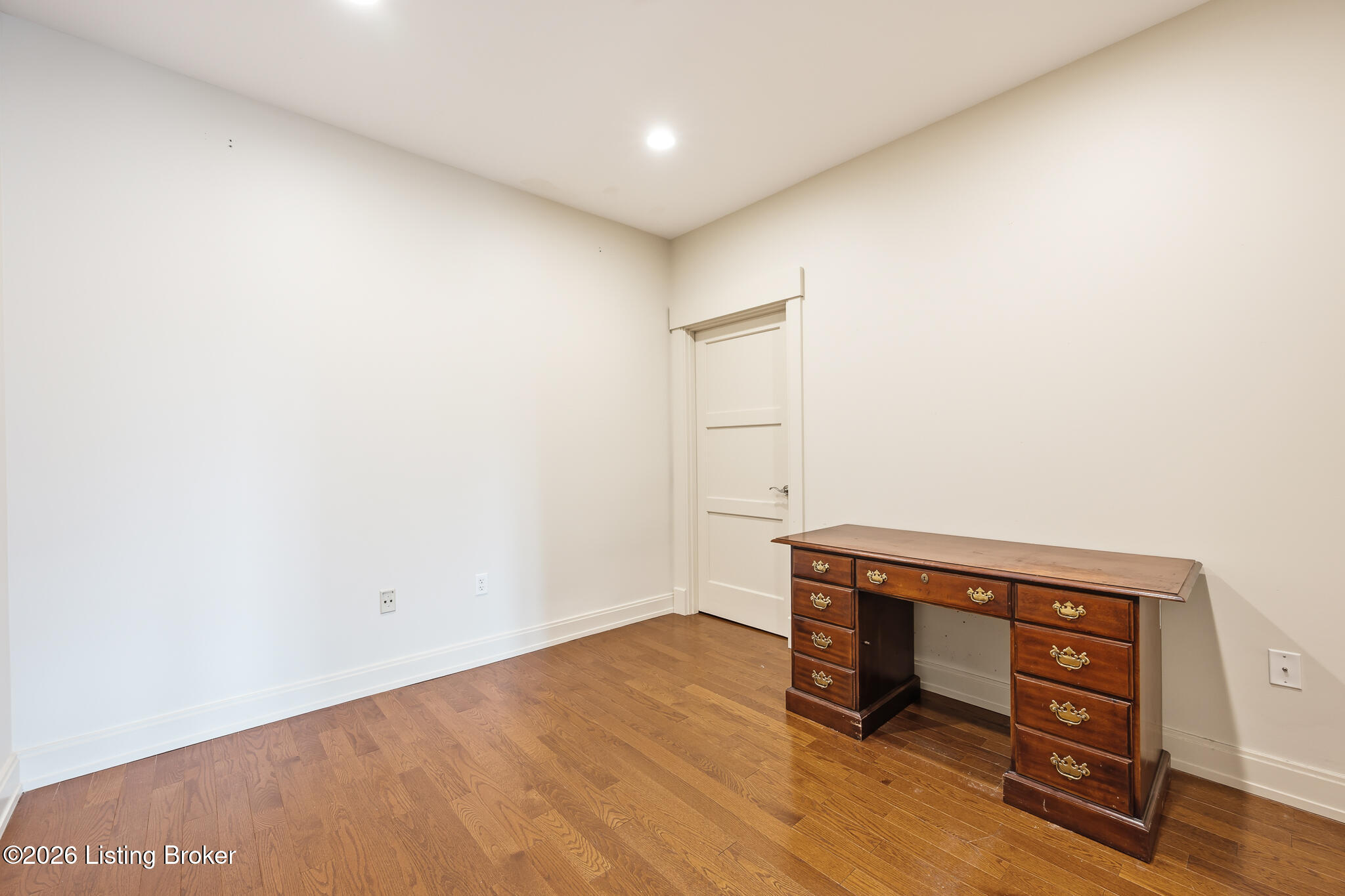222 E Witherspoon St 806 Property Photo 30