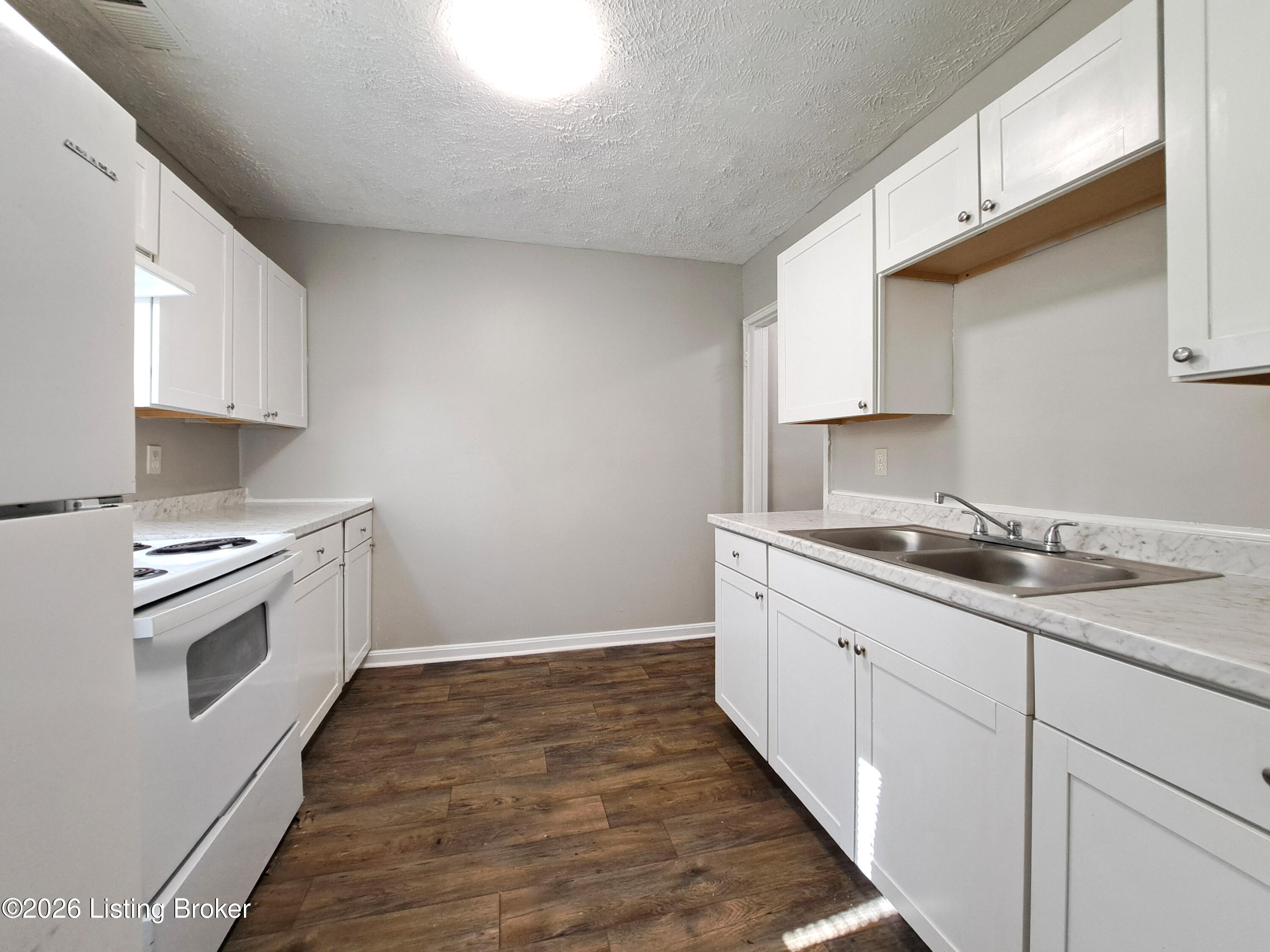 3511 Manslick Rd Property Photo 9