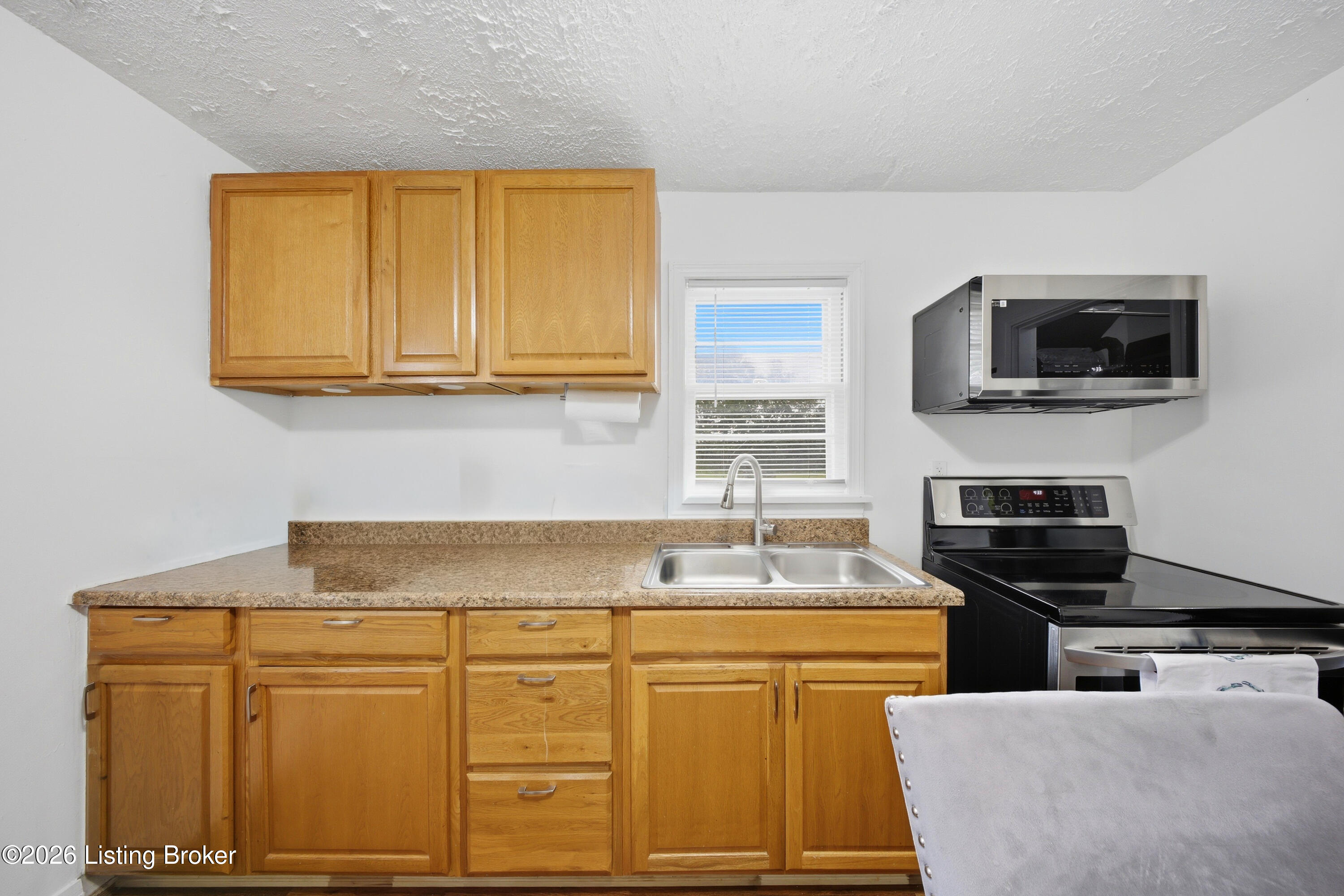 5212 Witten Dr Property Photo 9
