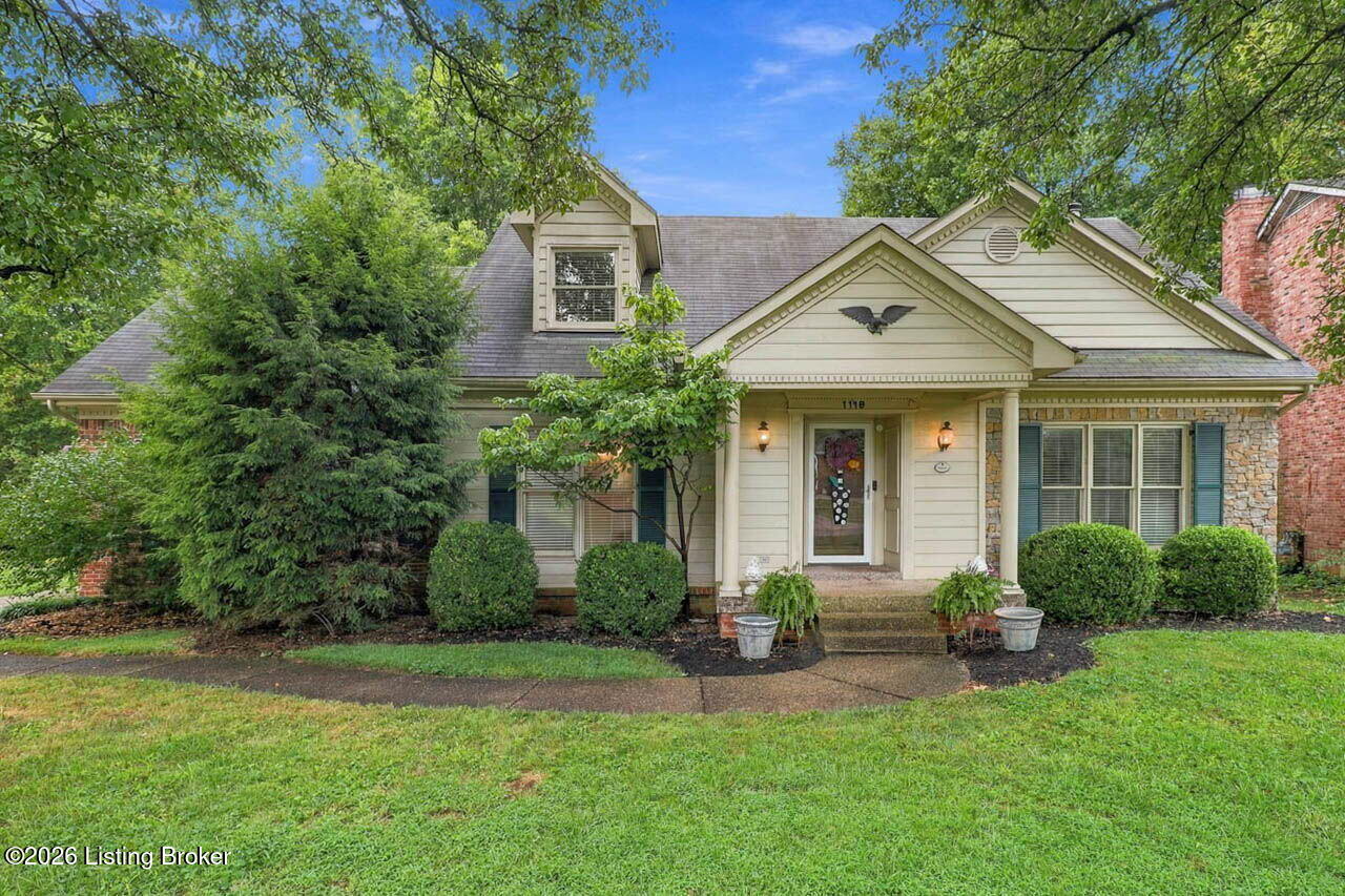 1118 Blackthorn Rd Property Photo 3