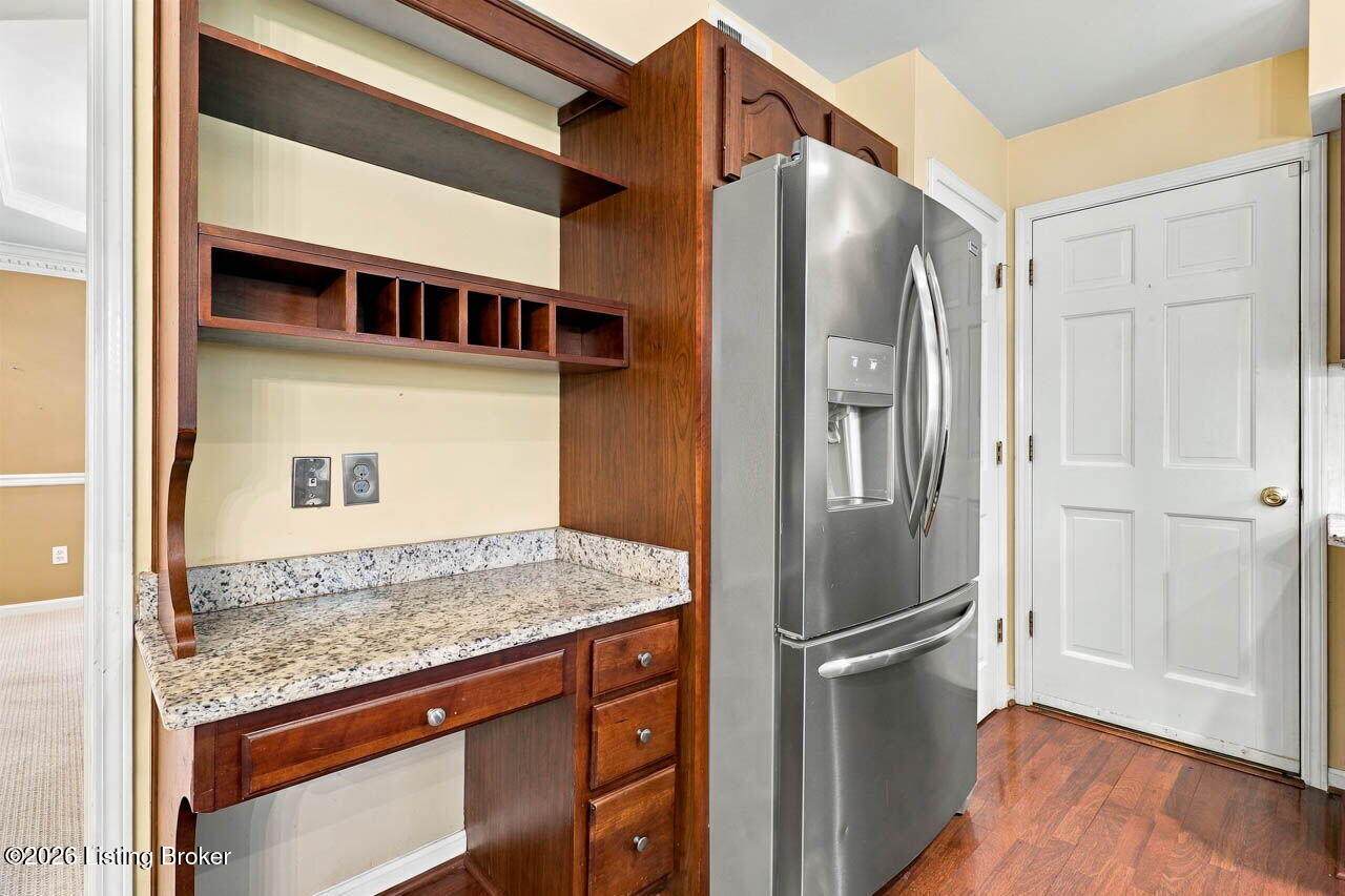 1118 Blackthorn Rd Property Photo 23