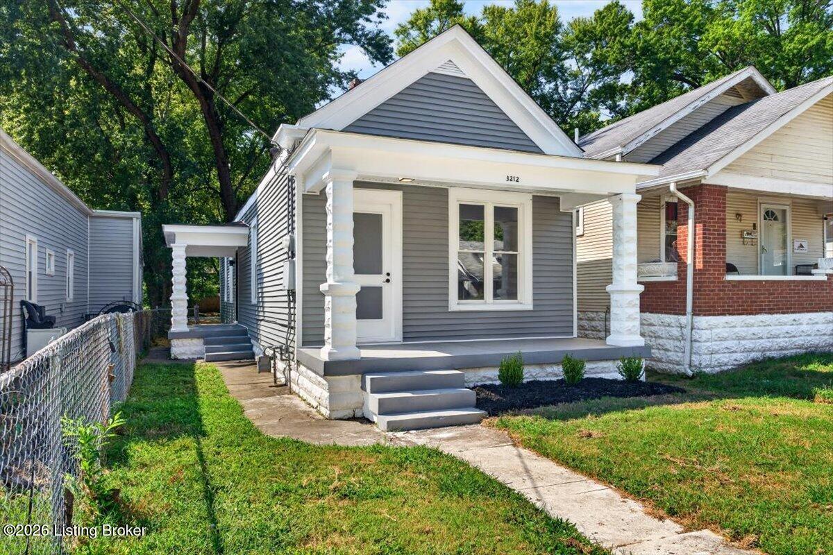 3212 W Kentucky St Property Photo 2