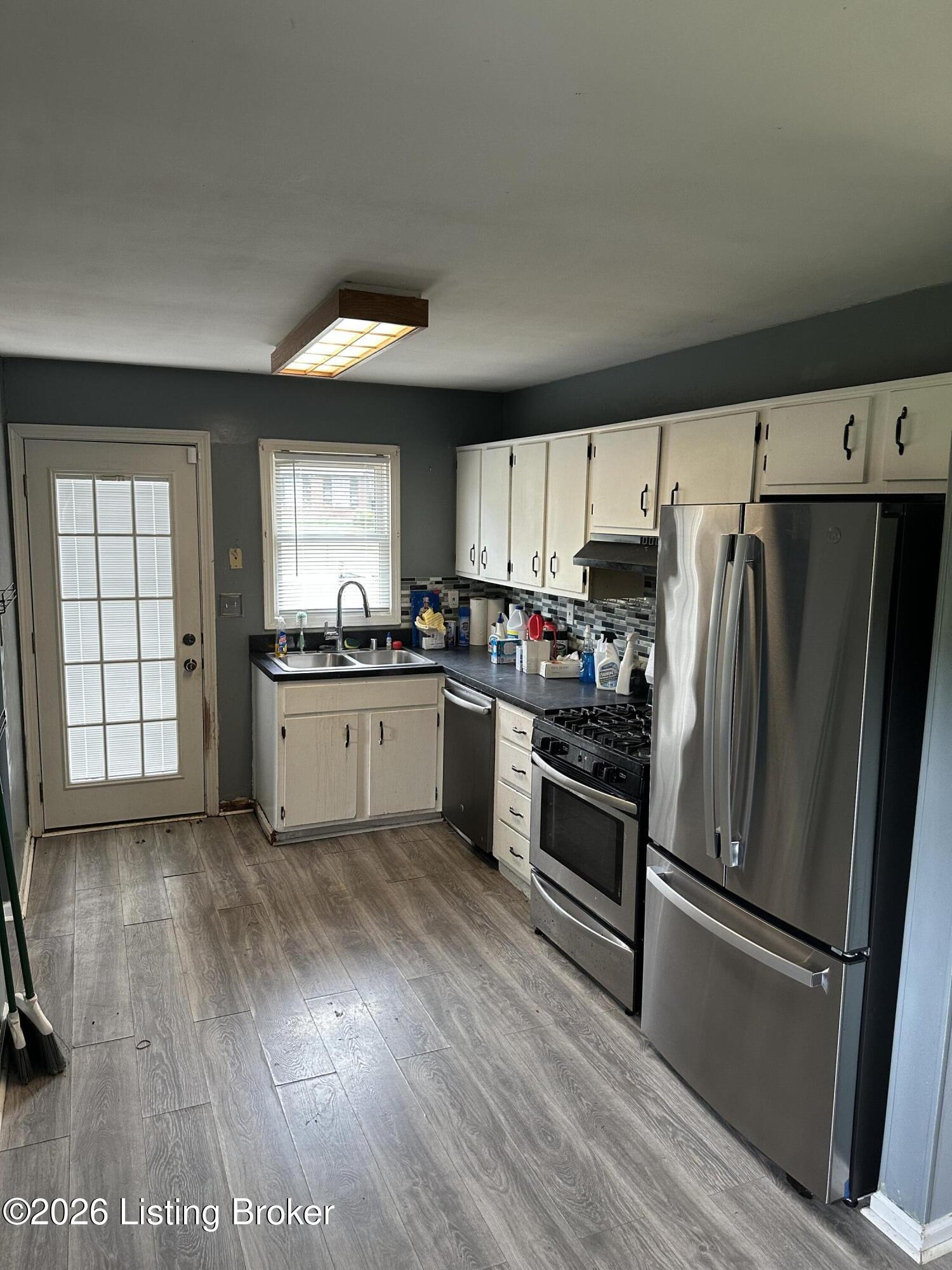 2827 Whitlock St Property Photo 4