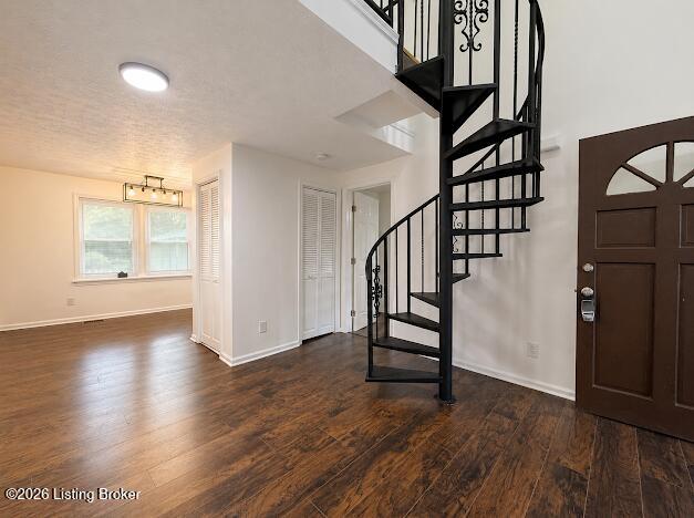 344 Plaza Ave Property Photo 4