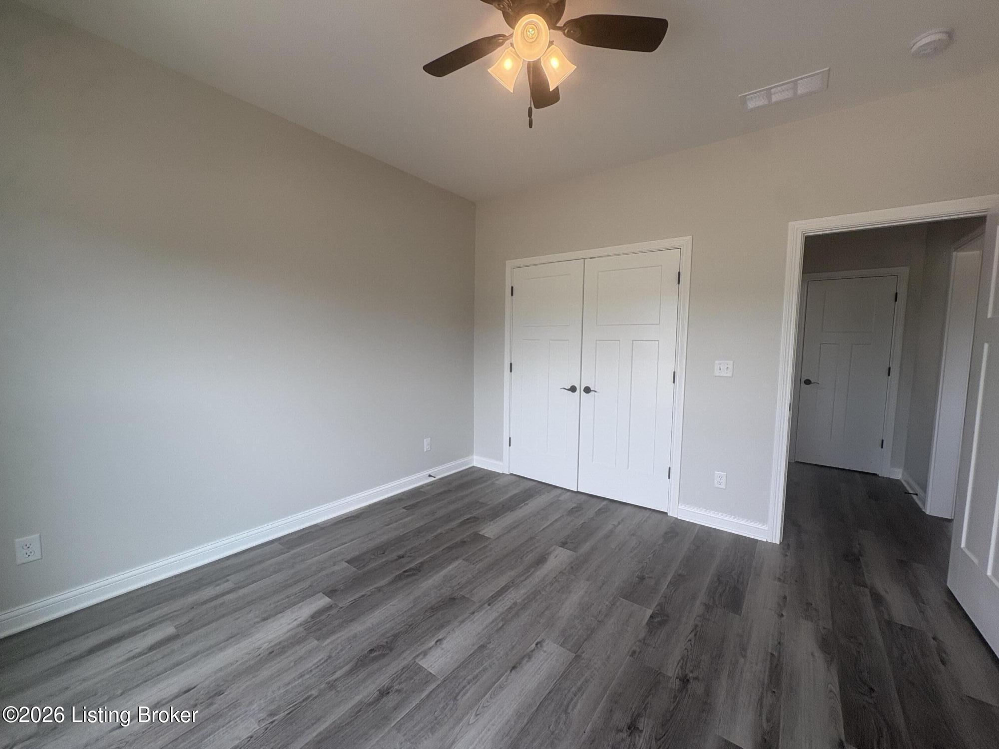 202 Wendover Ct Property Photo 19
