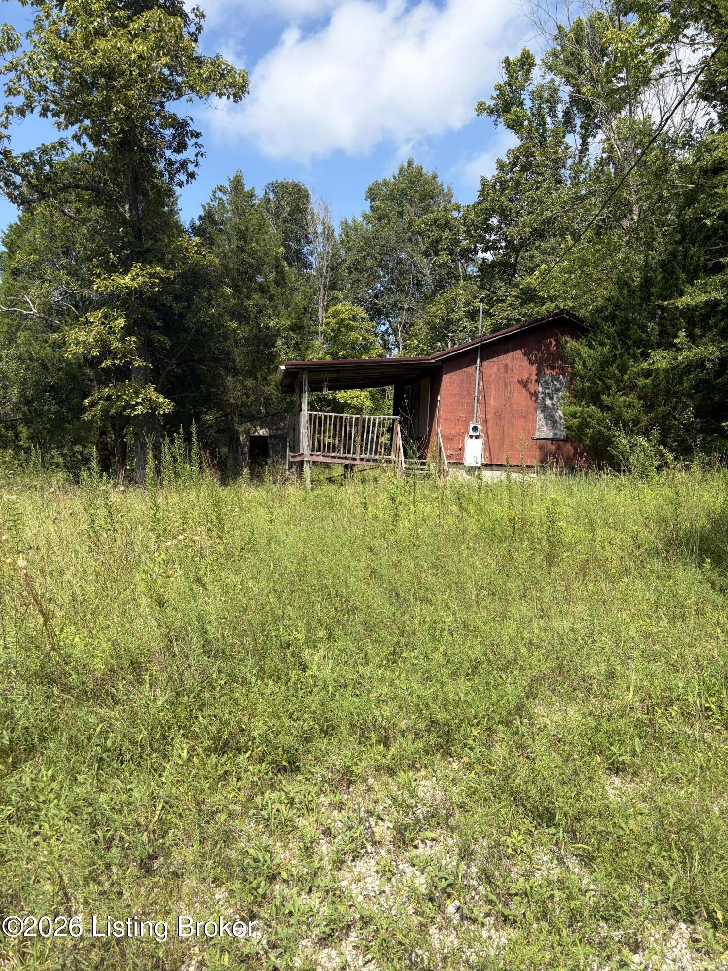 2300 Greer Rd Property Photo 3