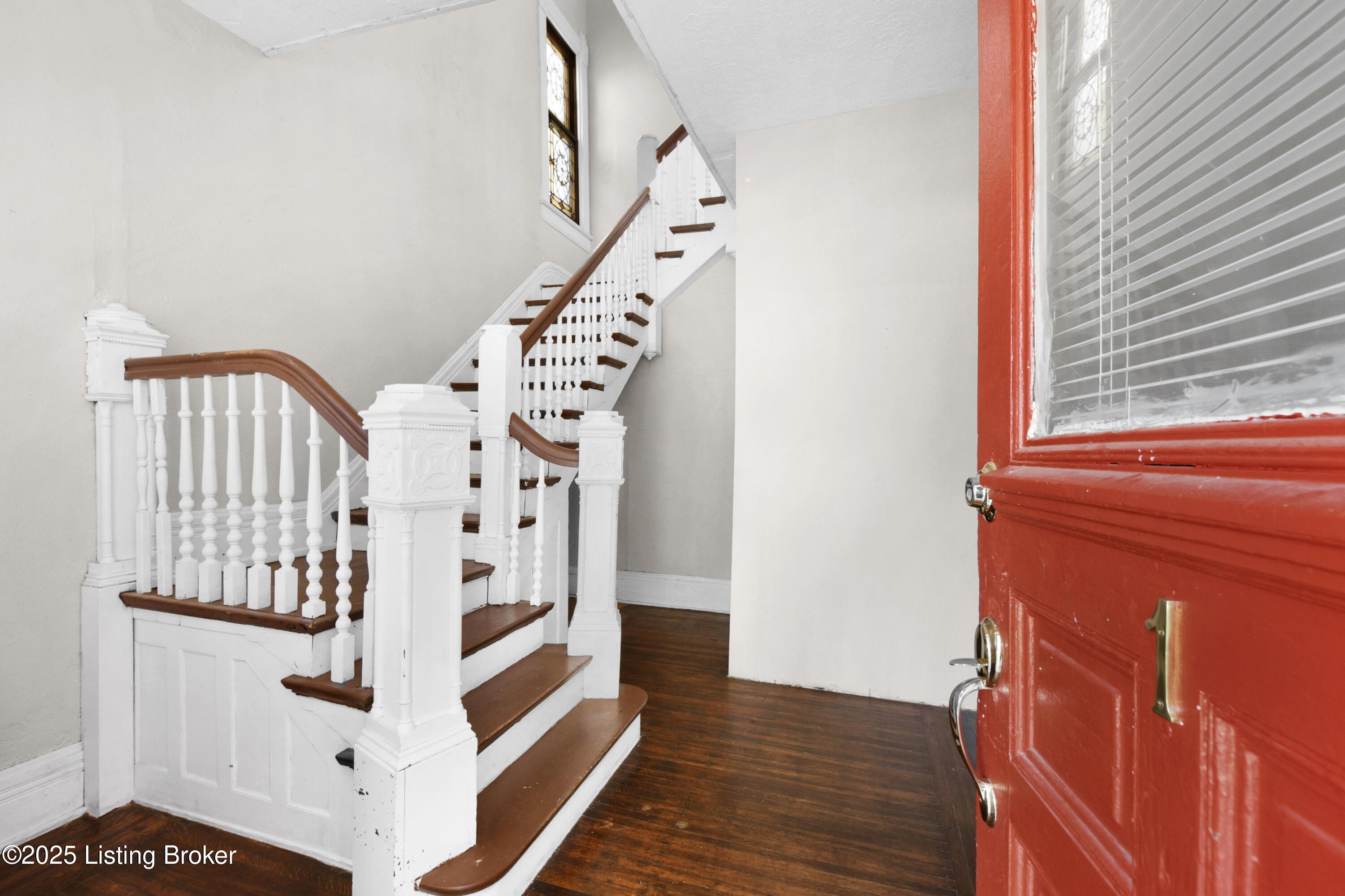 1347 S Floyd St Property Photo 4