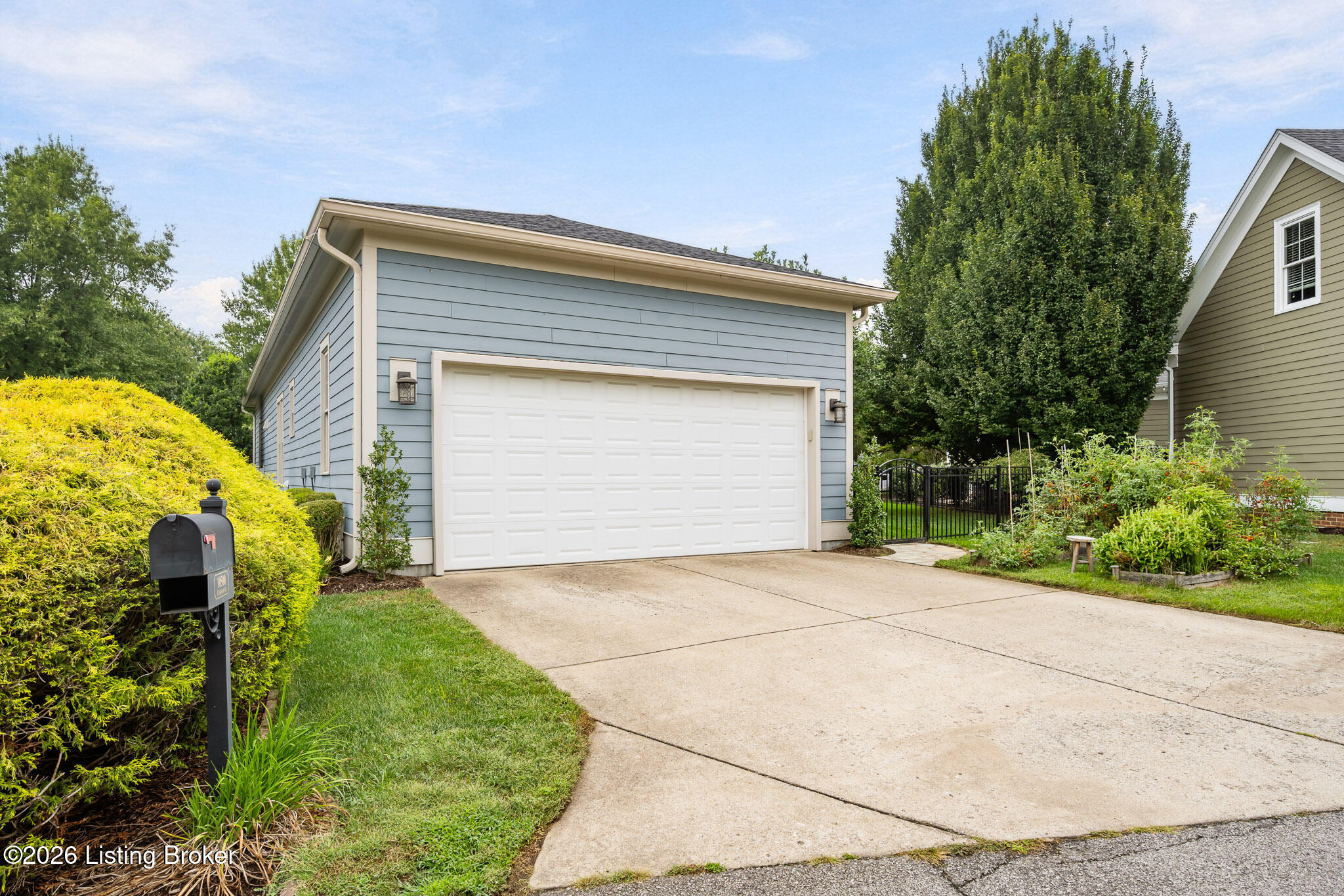 10500 Catfoot St Property Photo 63