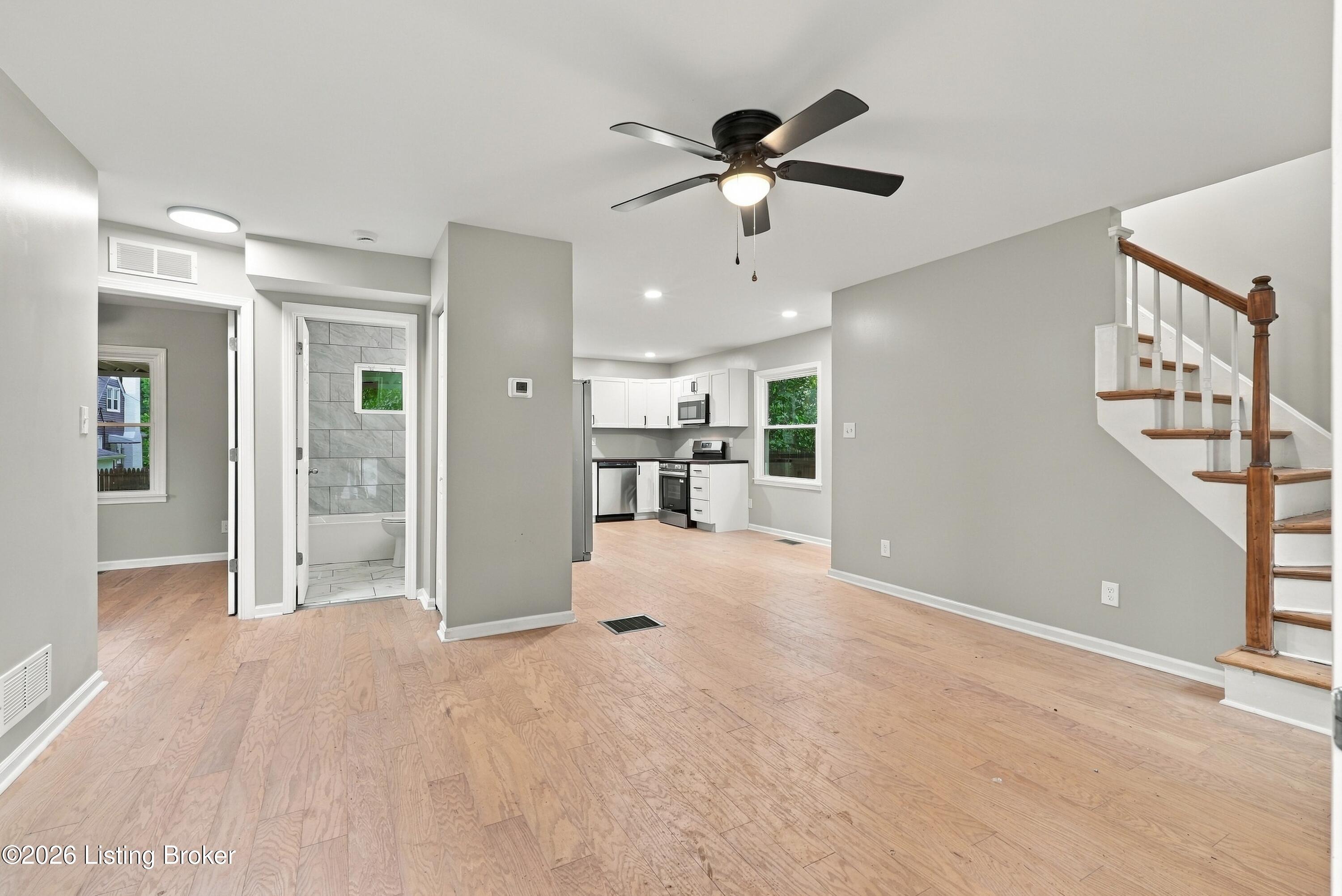 4210 Norbourne Blvd Property Photo 3