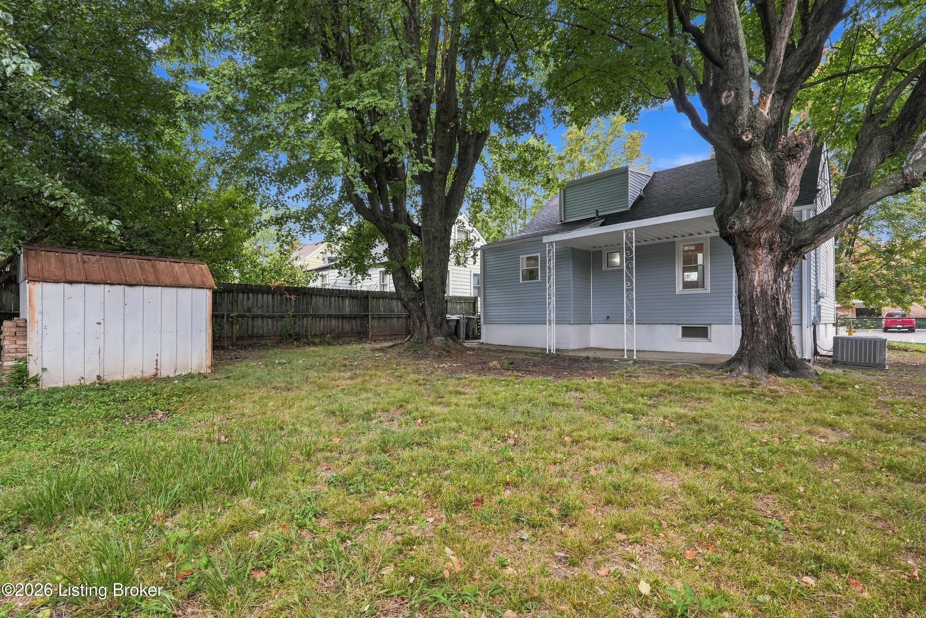 4210 Norbourne Blvd Property Photo 17