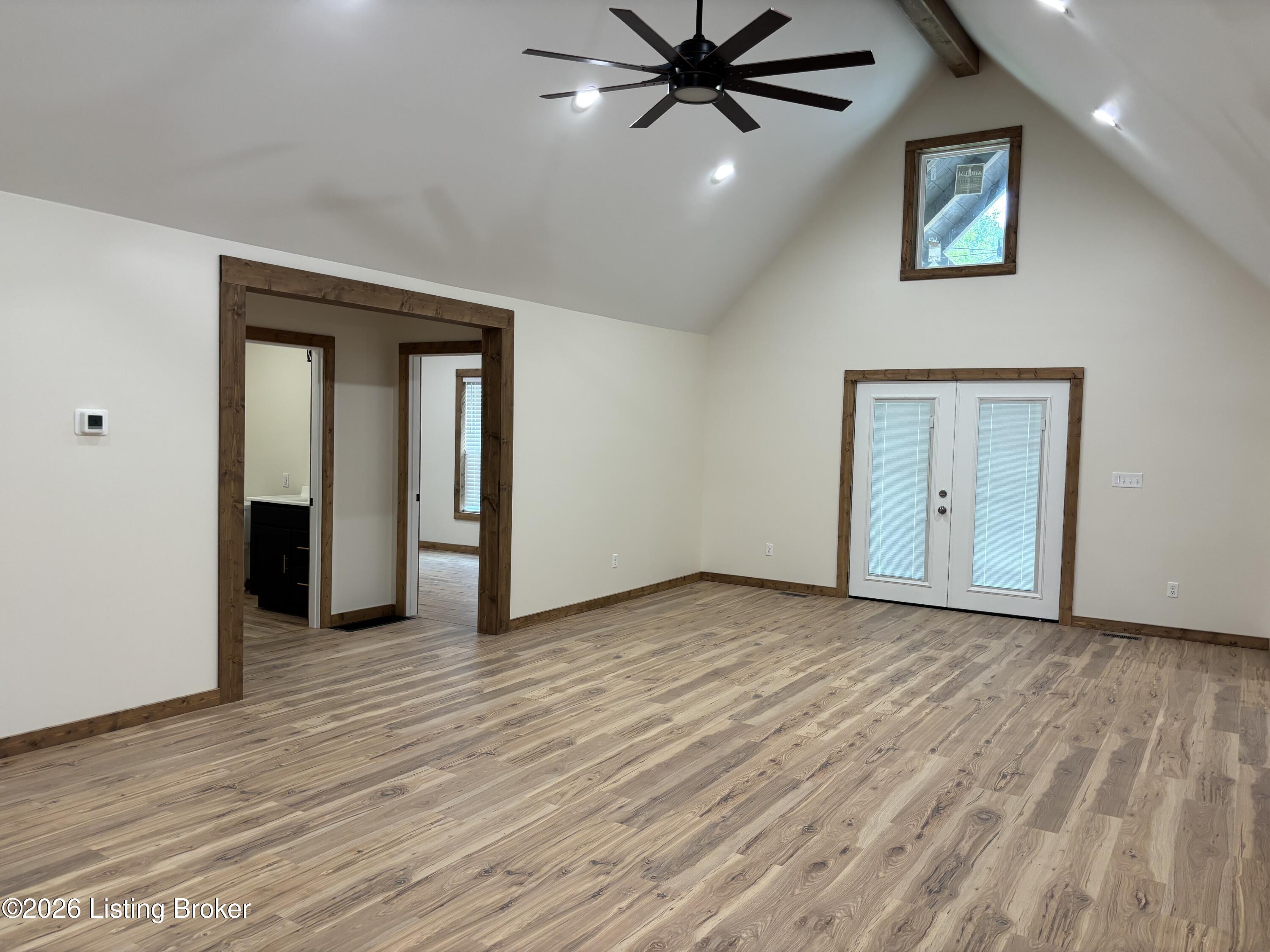 1825 Ky-1385 Property Photo 43