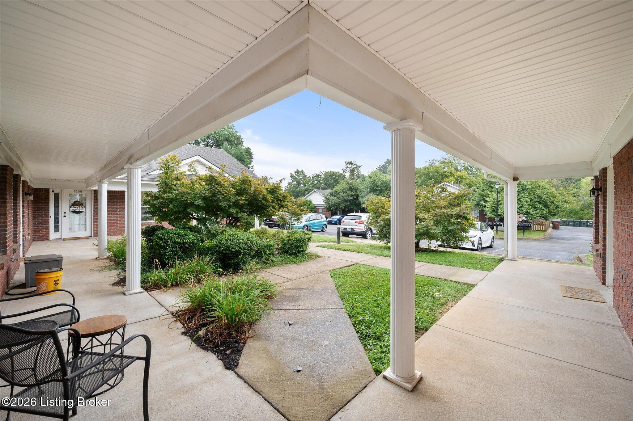 3214 Cheval Way Property Photo 2