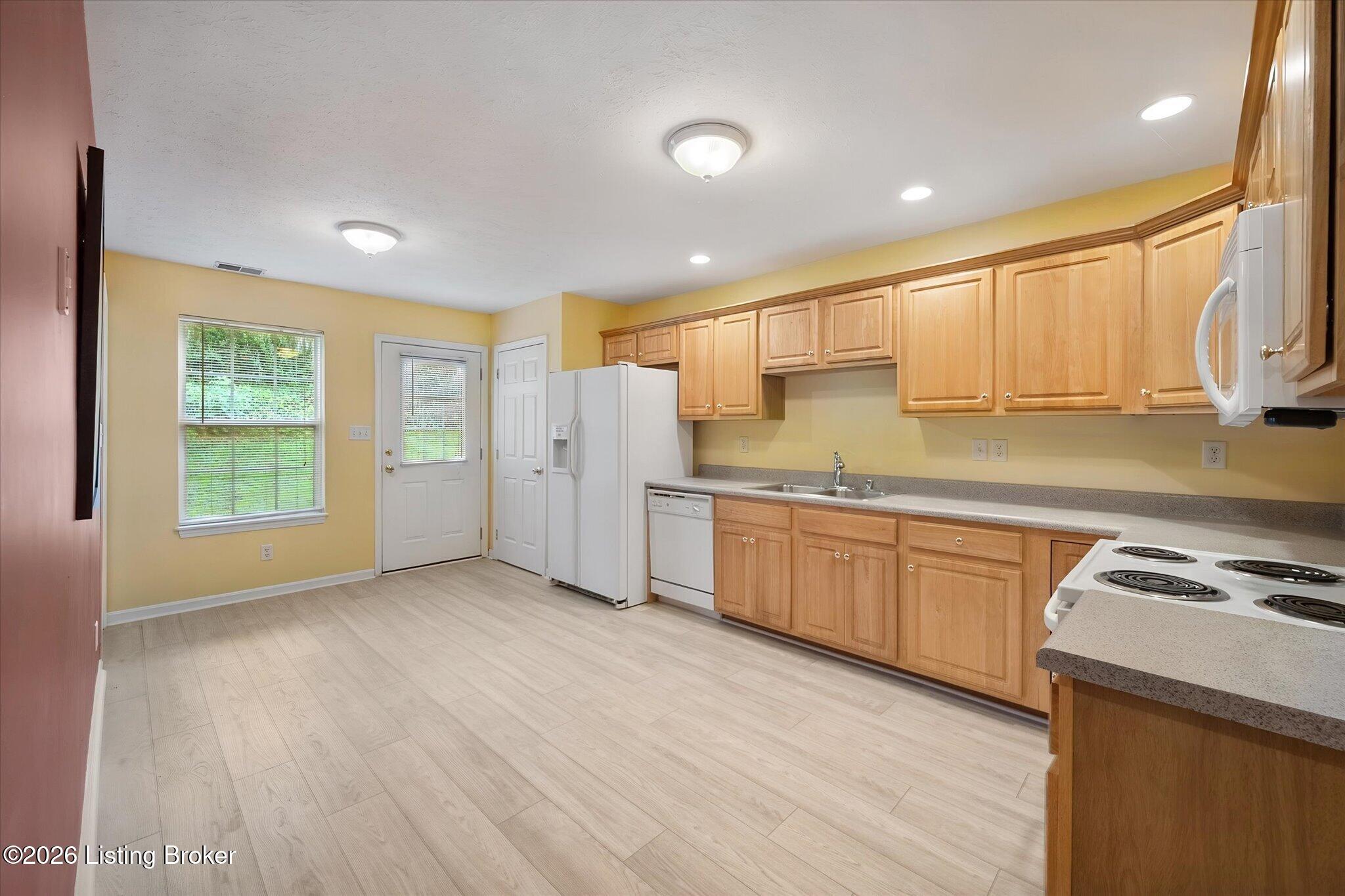 3214 Cheval Way Property Photo 6