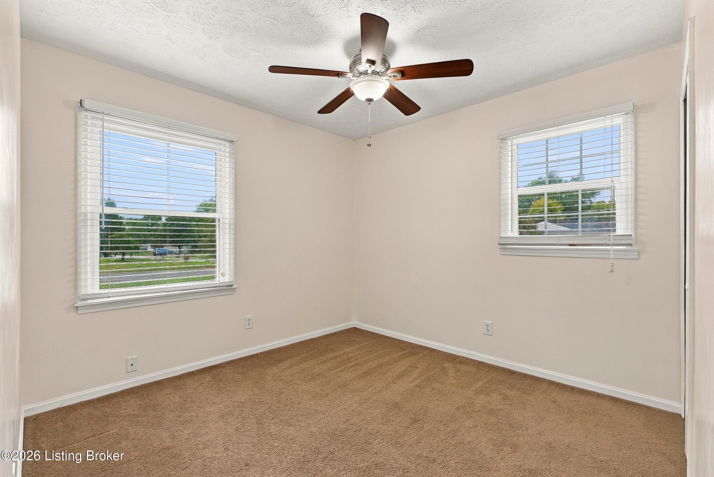 9801 Barnlake Dr Property Photo 15