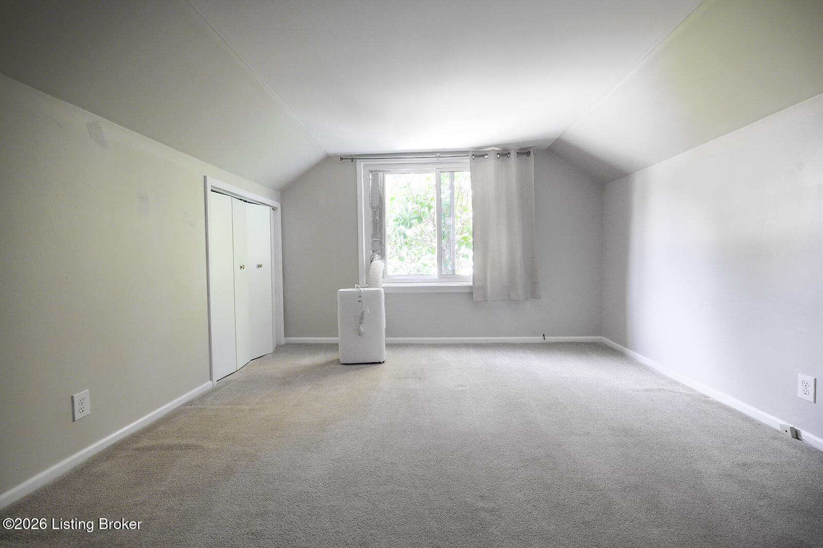 2510 Browns Ln Property Photo 17